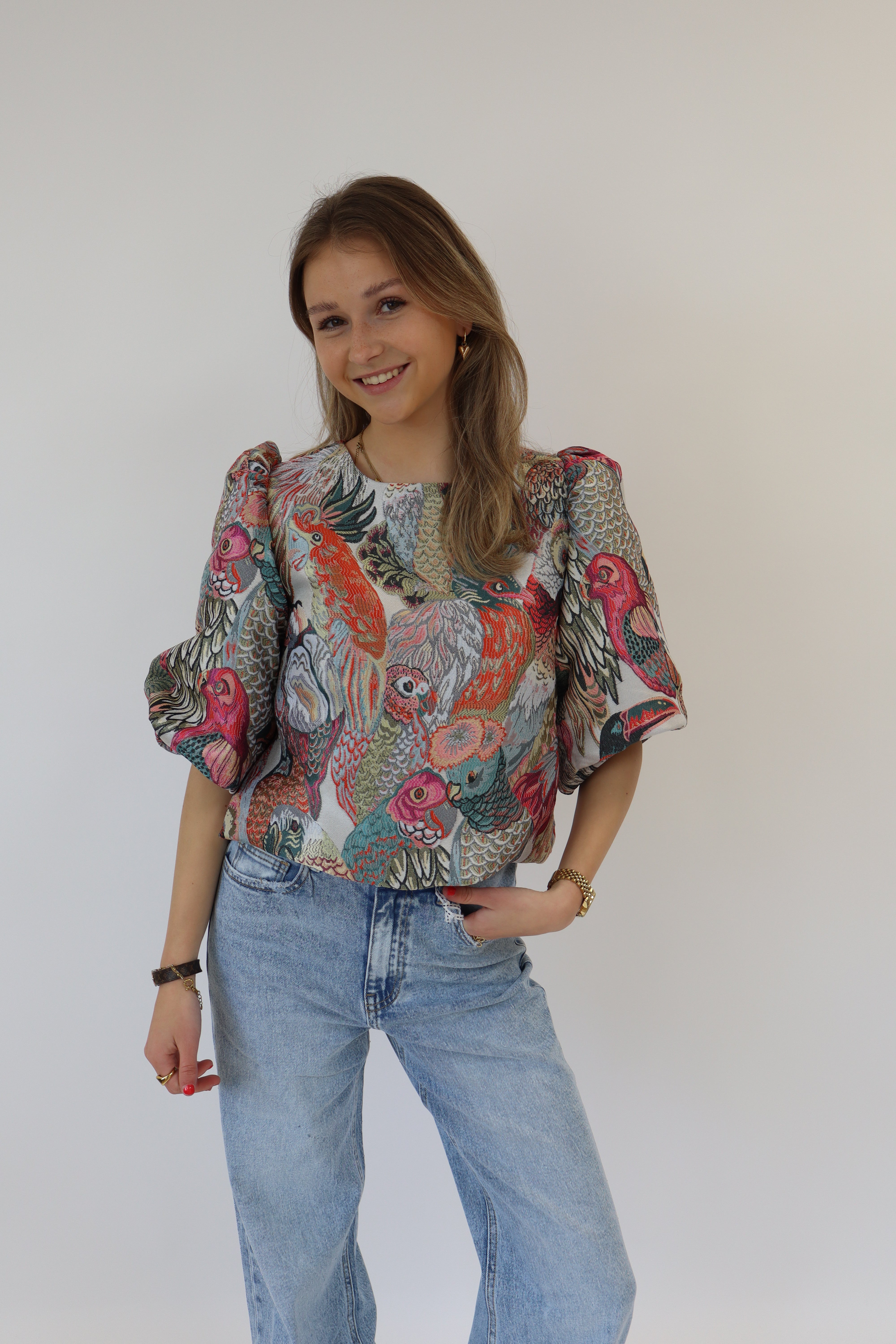 Janet Top Vogel Print