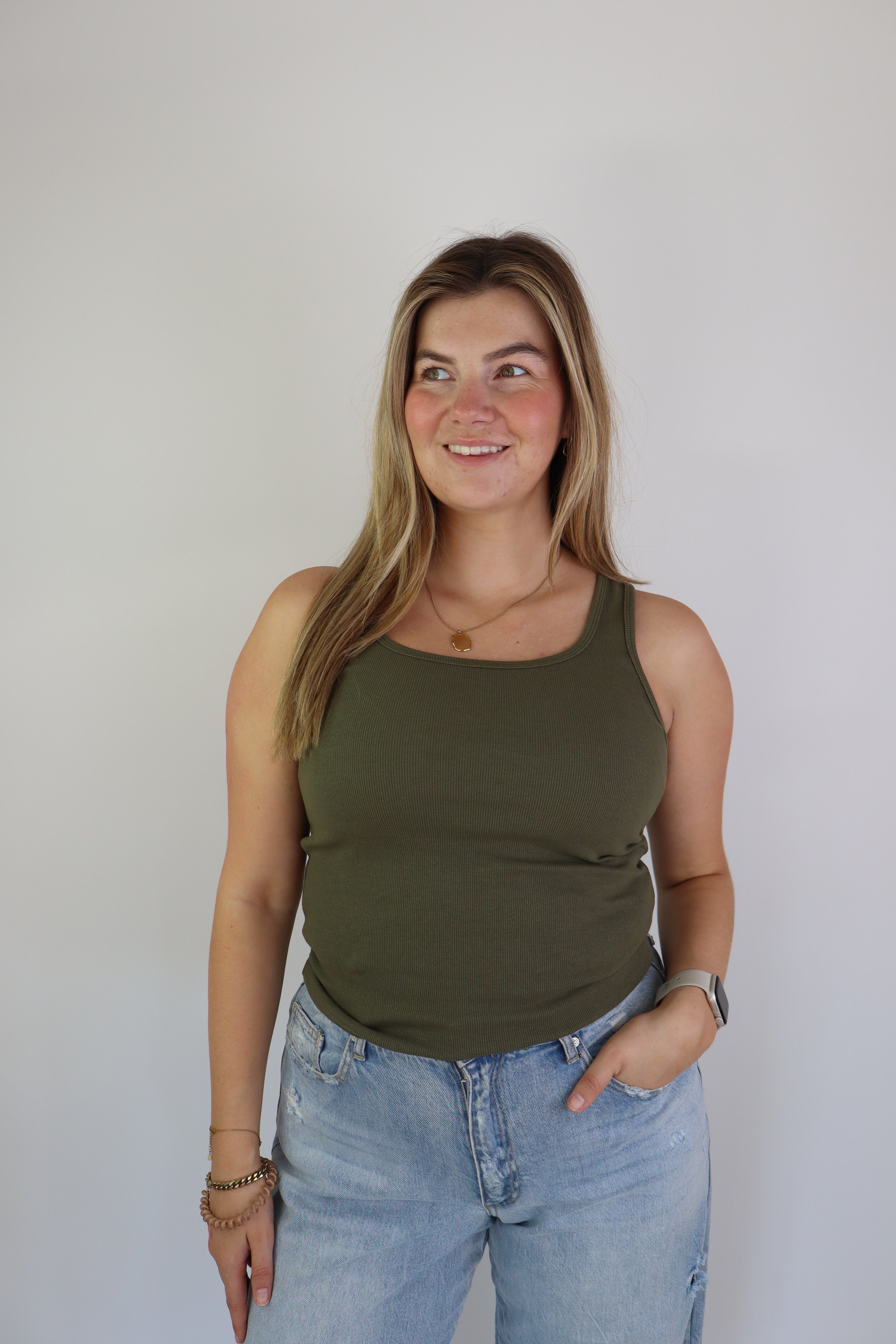 Ambika Essential Top Army Green