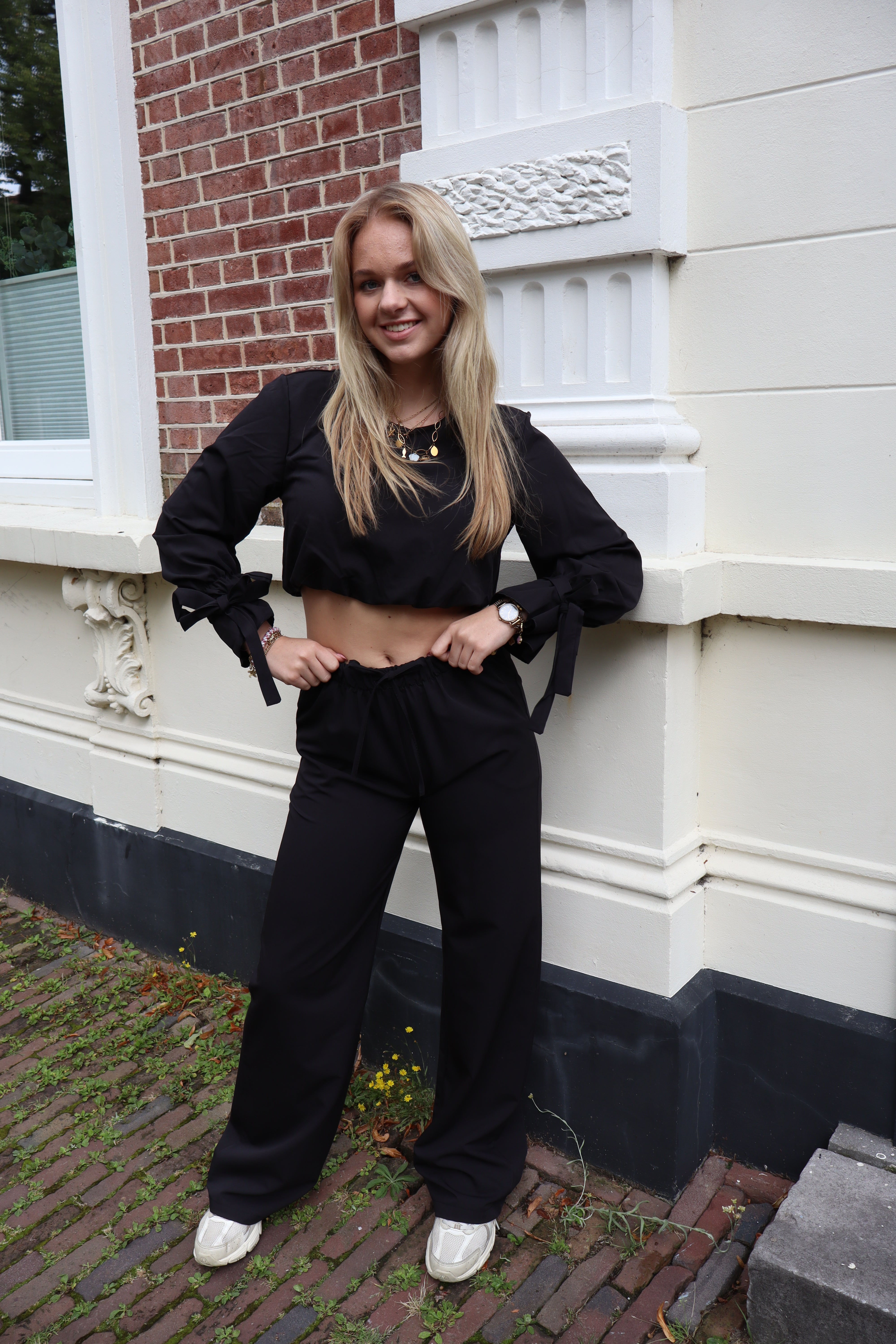 Mia Top Black