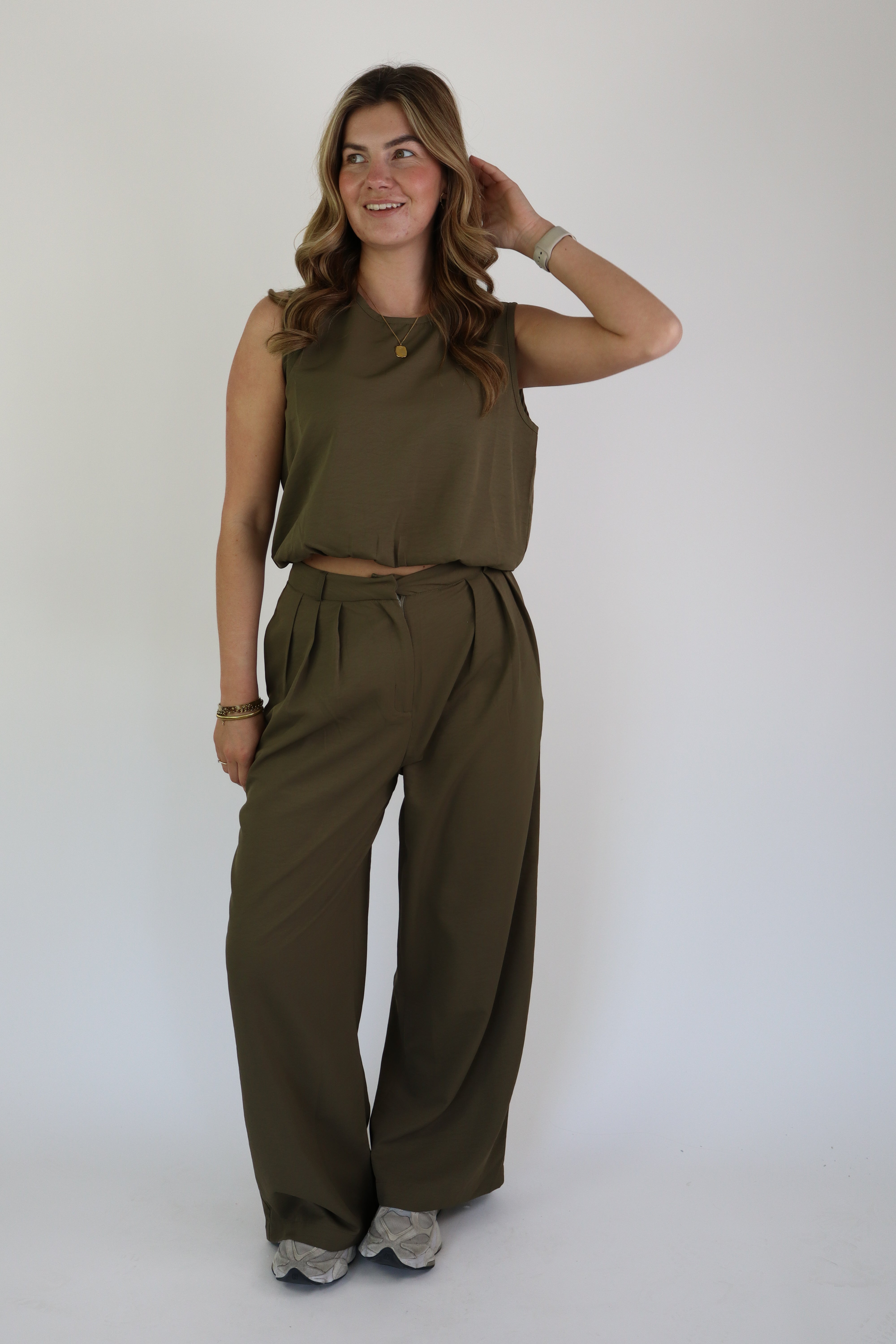 Kyra Two Piece Set Army Green