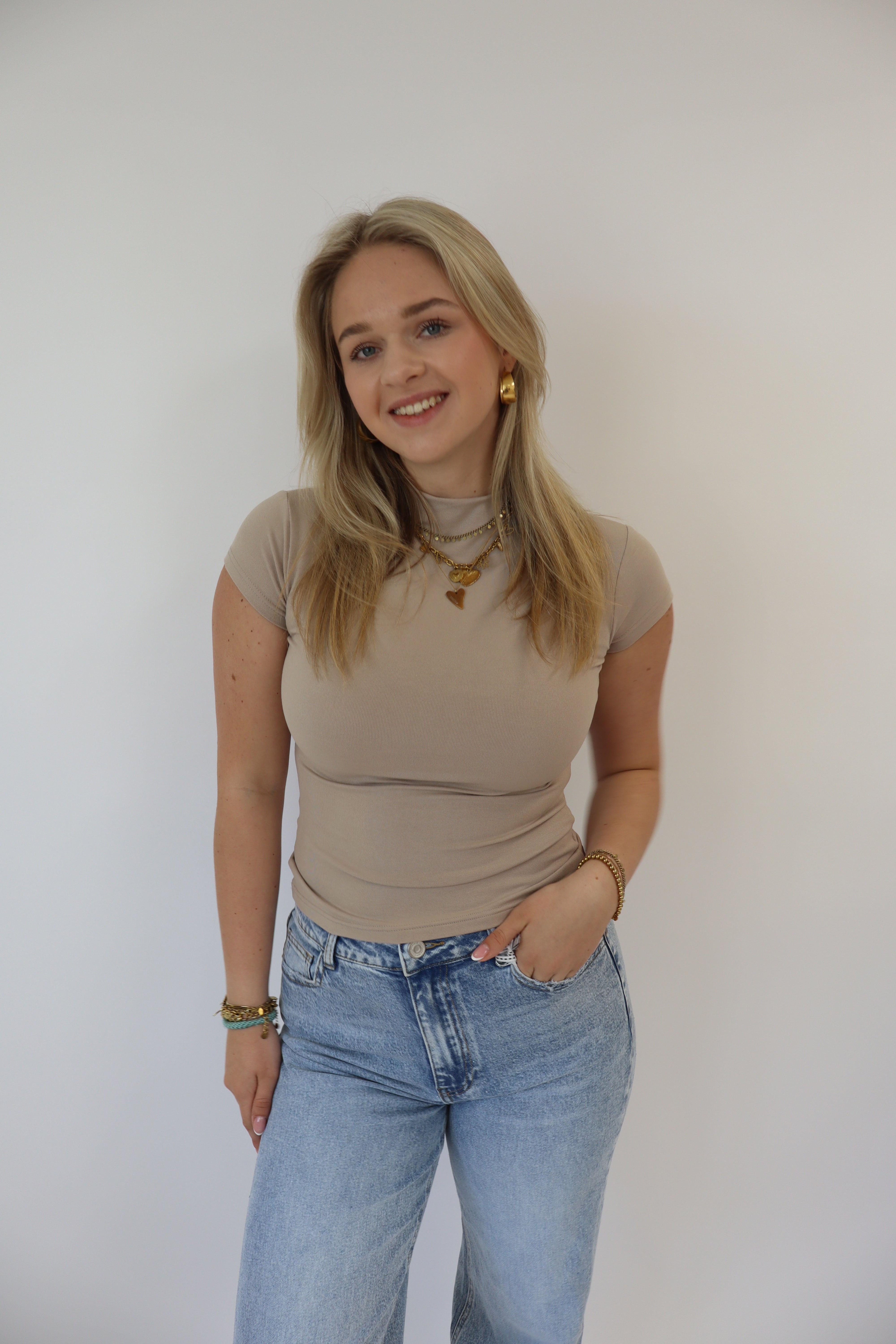 Luna Basic Top | Beige