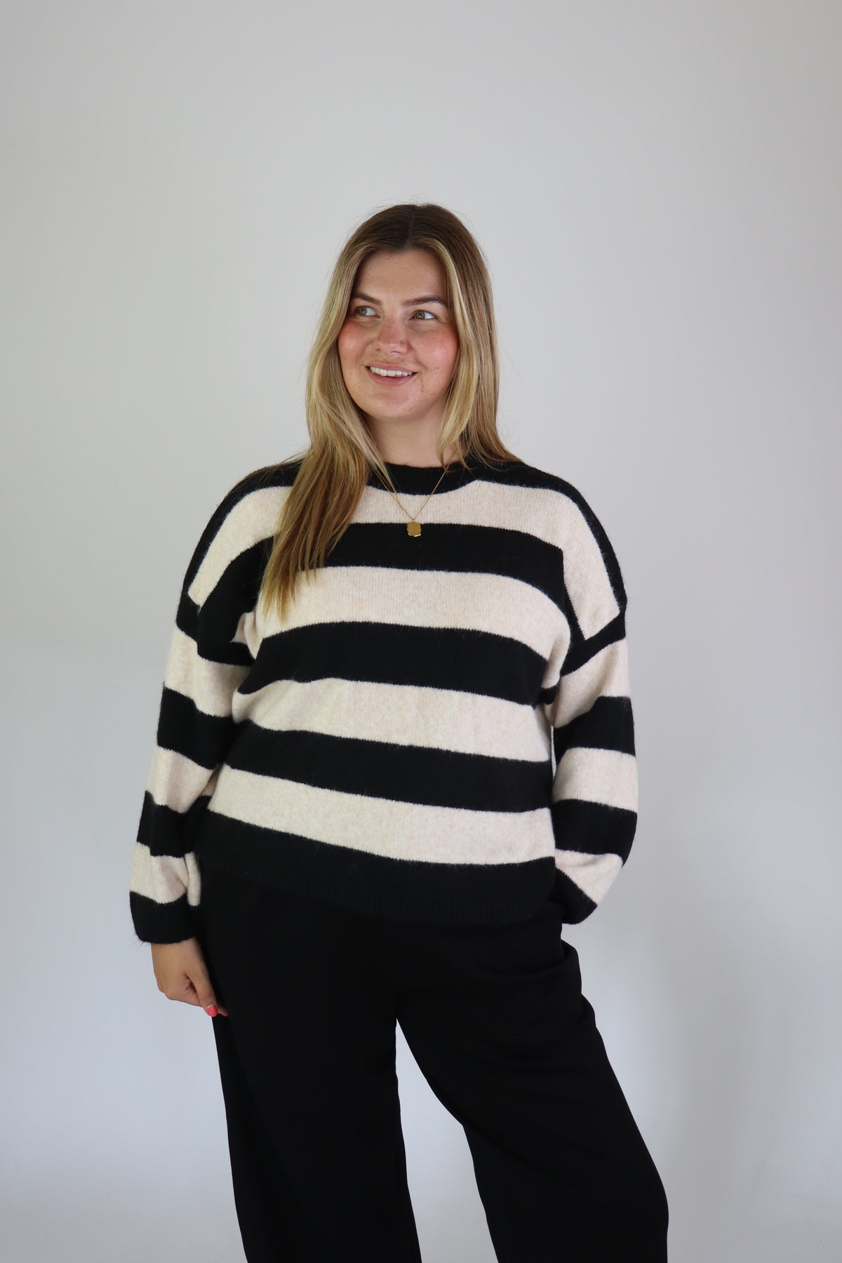 Selina Striped Sweater Black/White