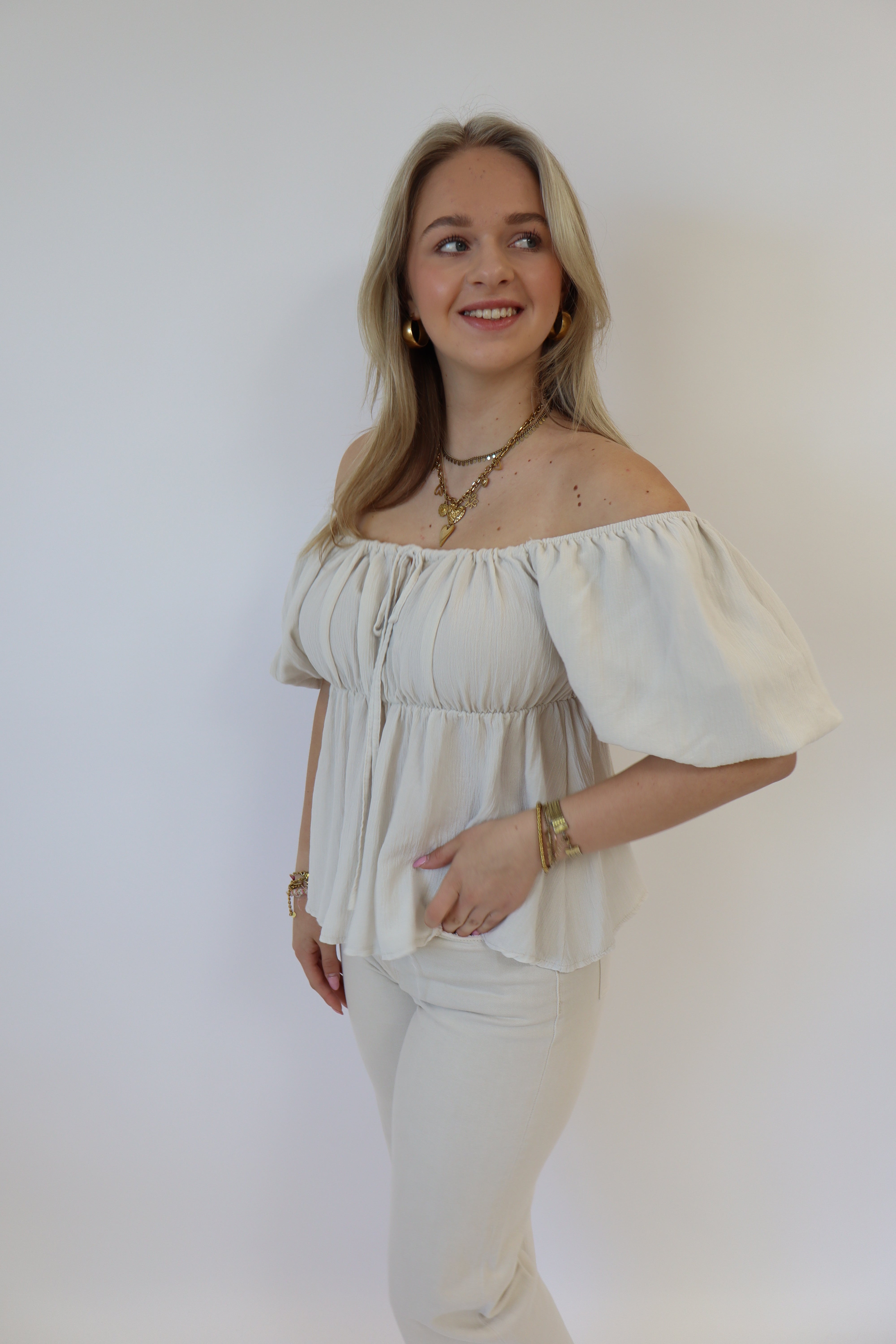 Off Shoulder Top Creme