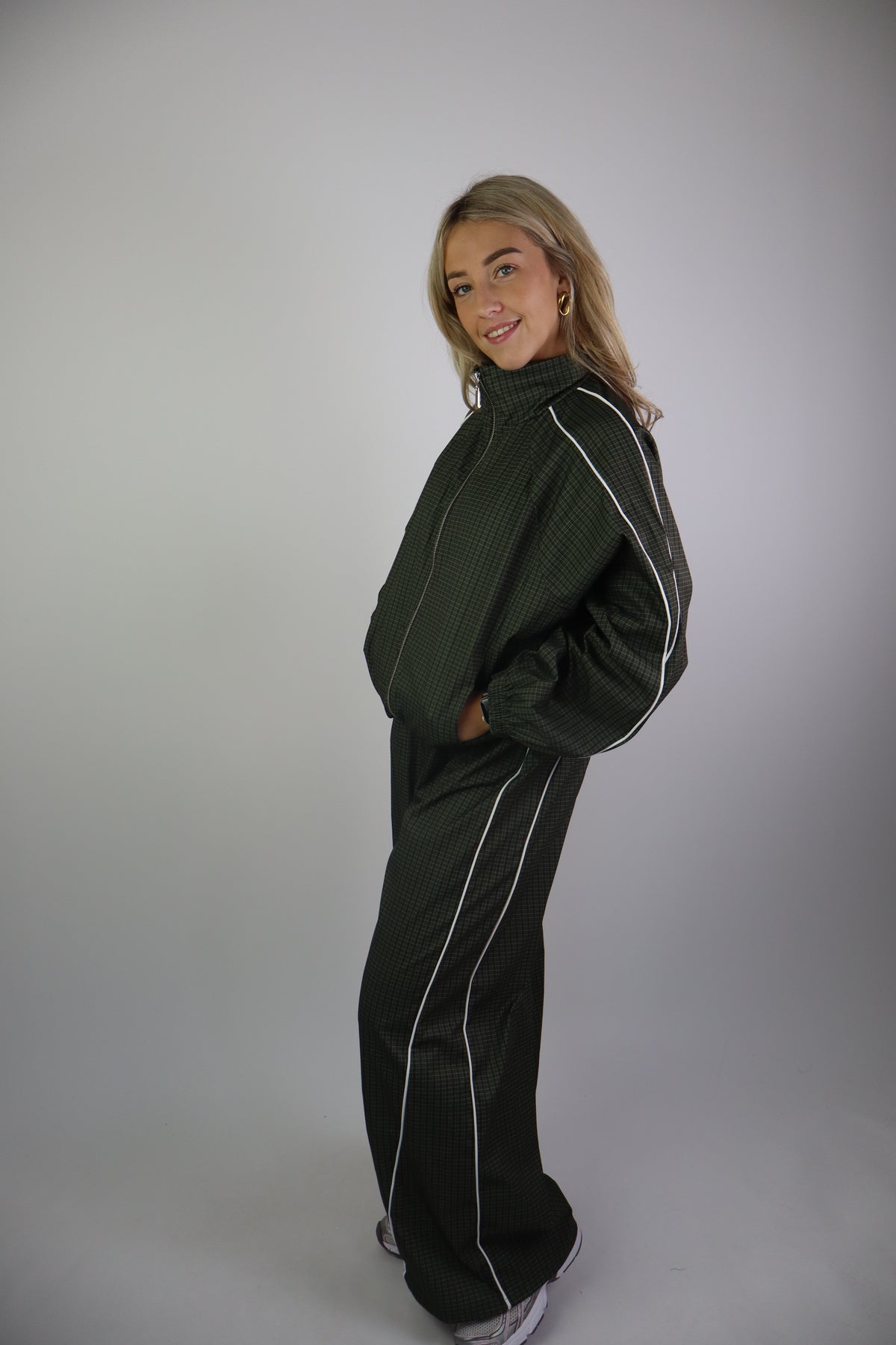 Nova Tracksuit Green