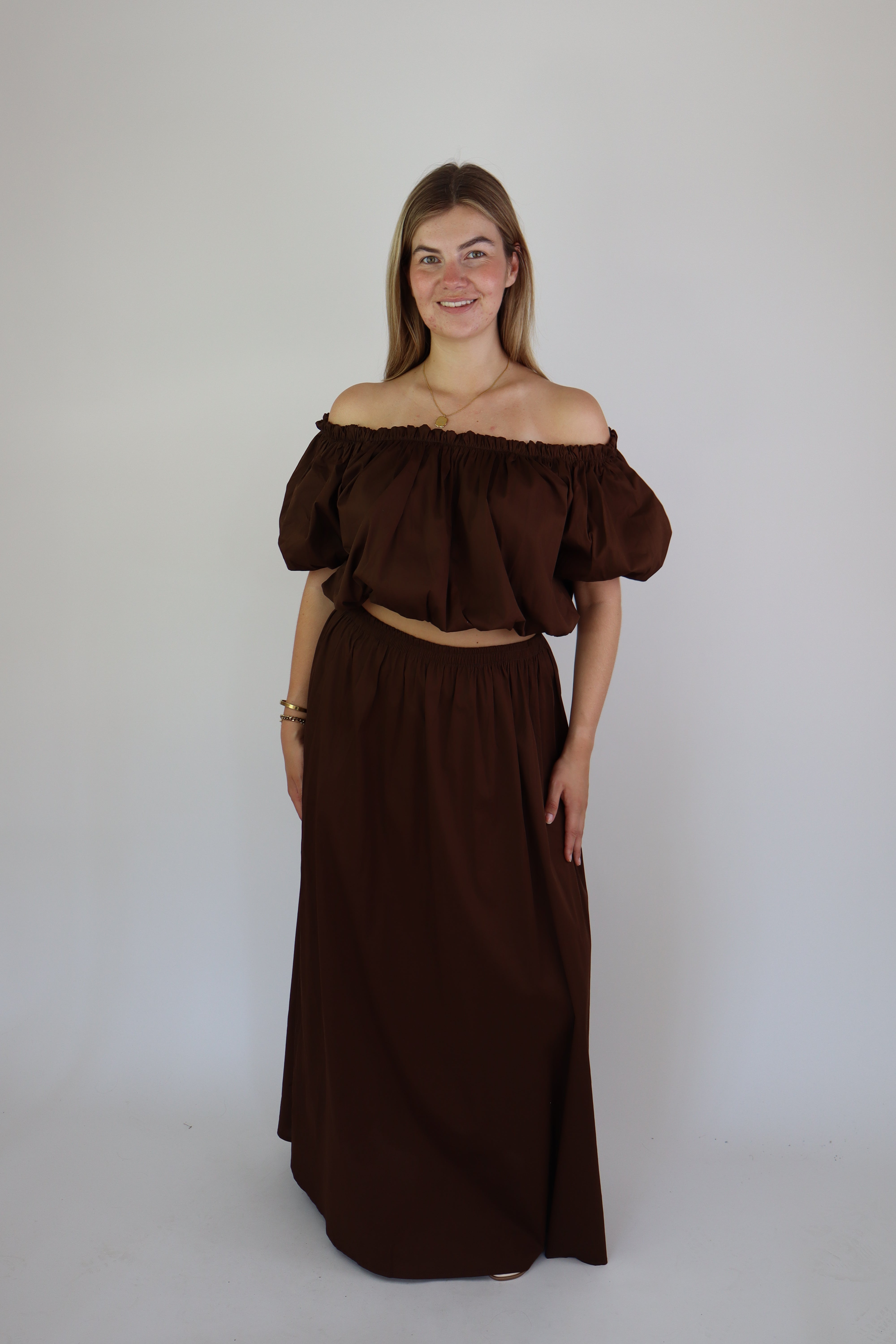 Loes Two Piece Set Brown