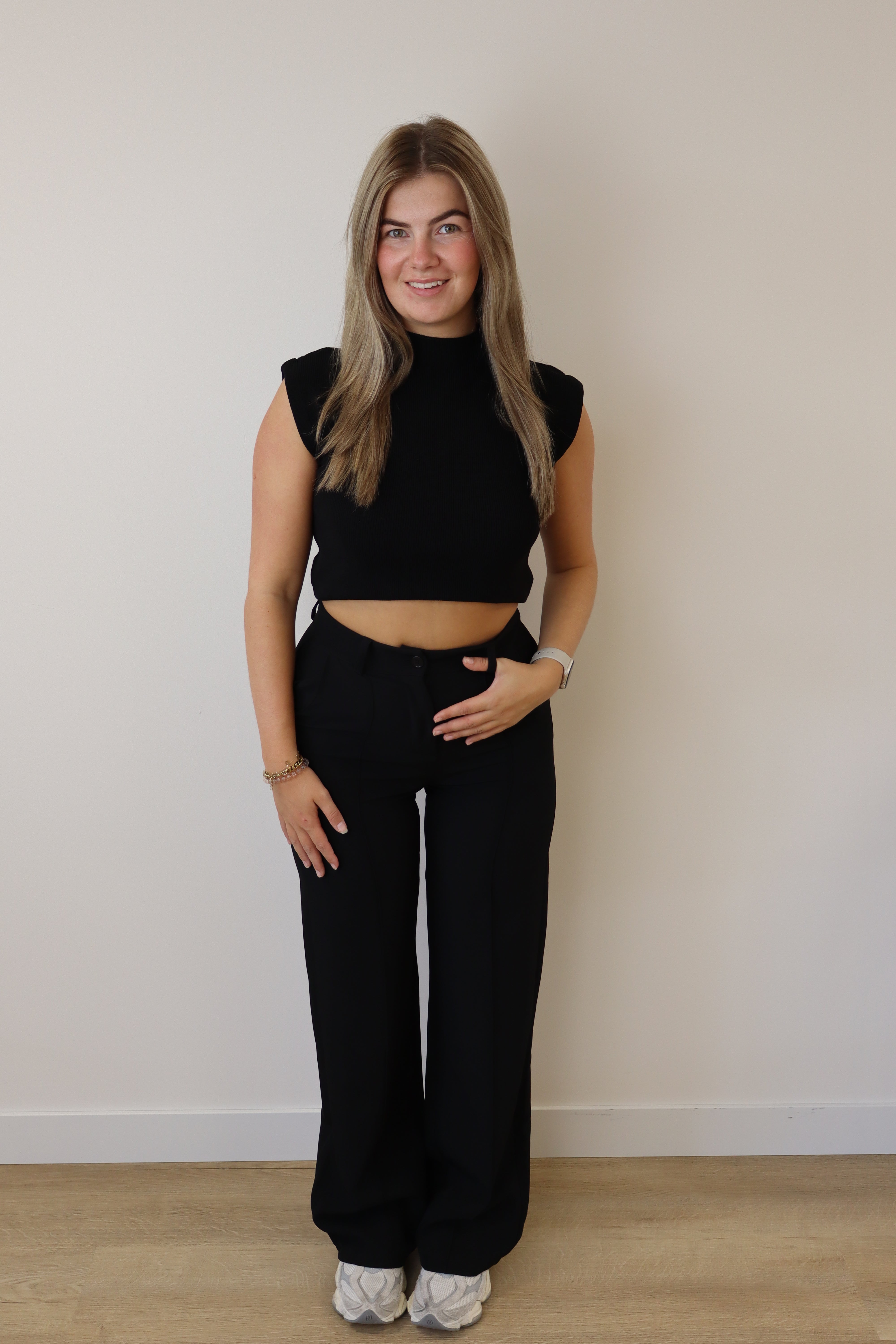 Nové Pantalon Black