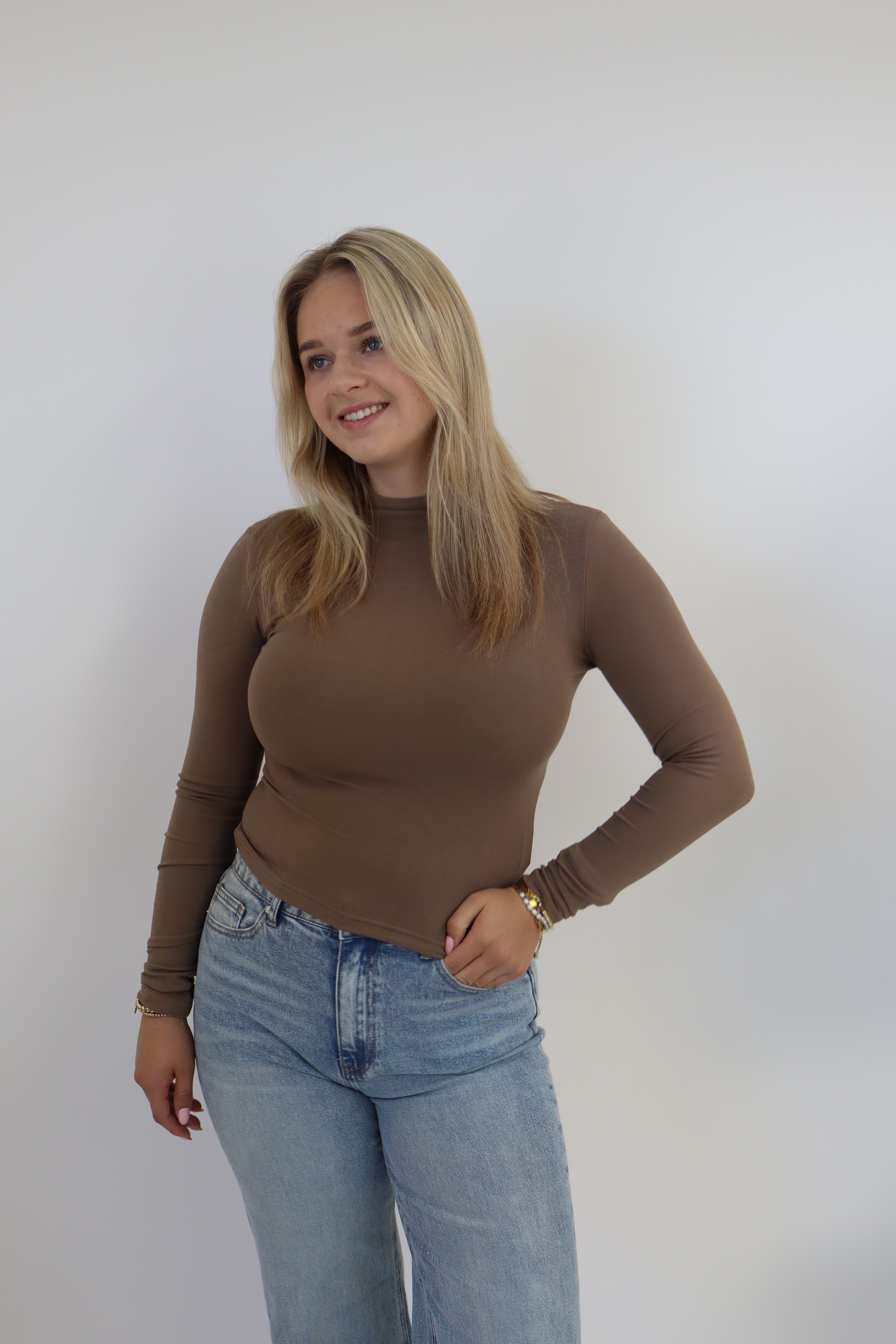 Leanne Long Sleeve Top - Dark Taupe