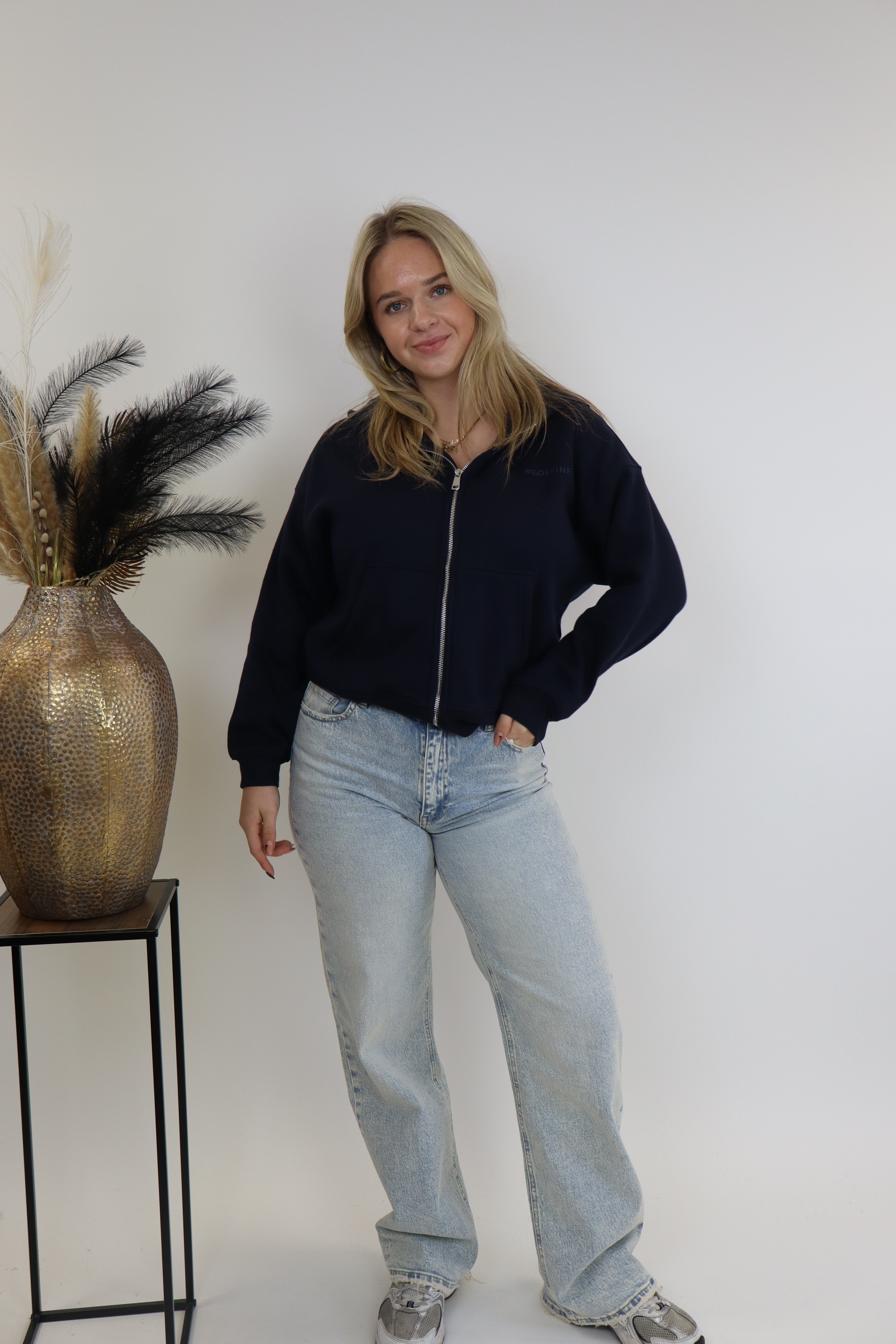 Thyrsa Wide Leg Jeans W3791