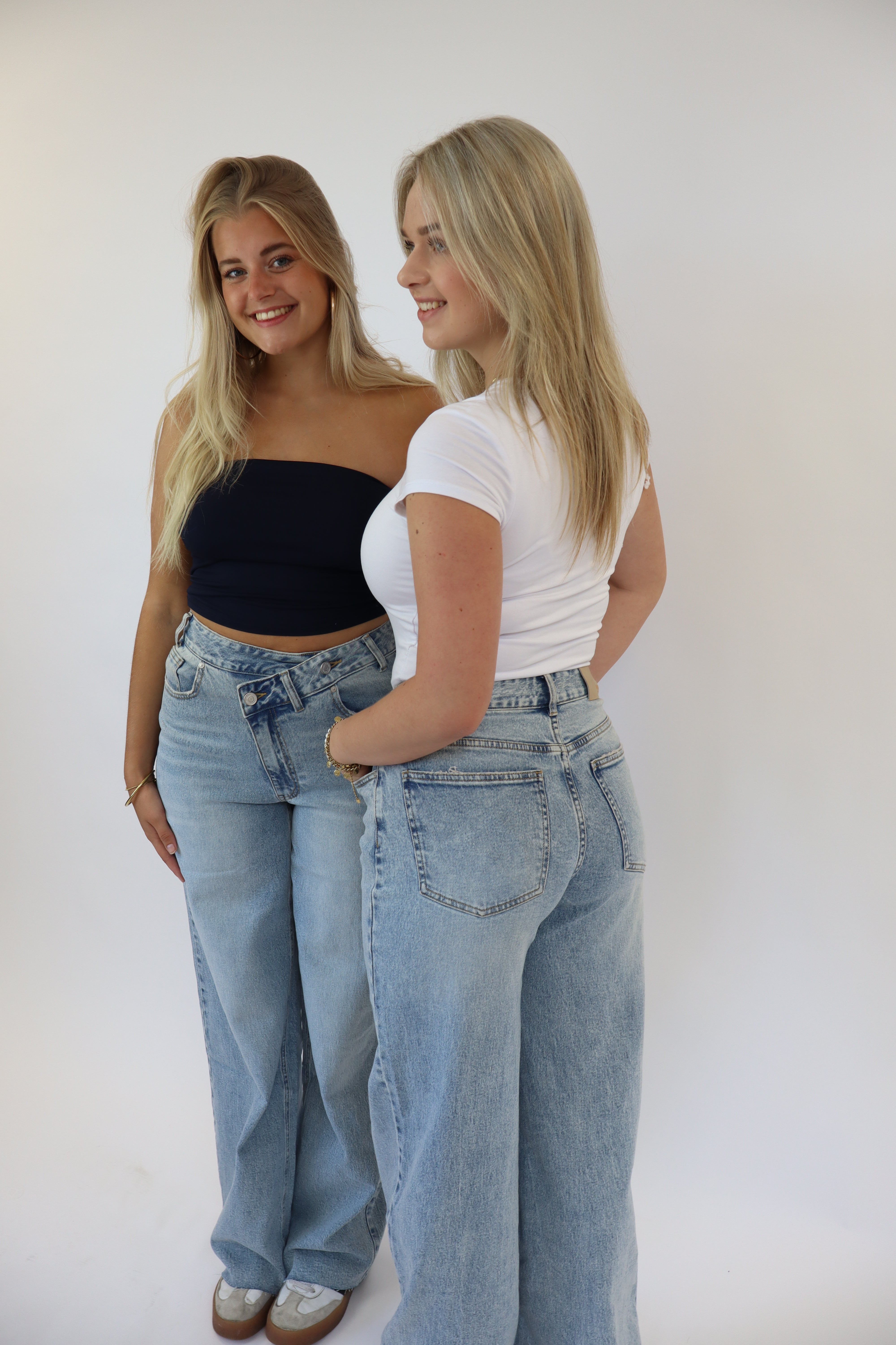 Double Button Tall Jeans Light Denim BK3856