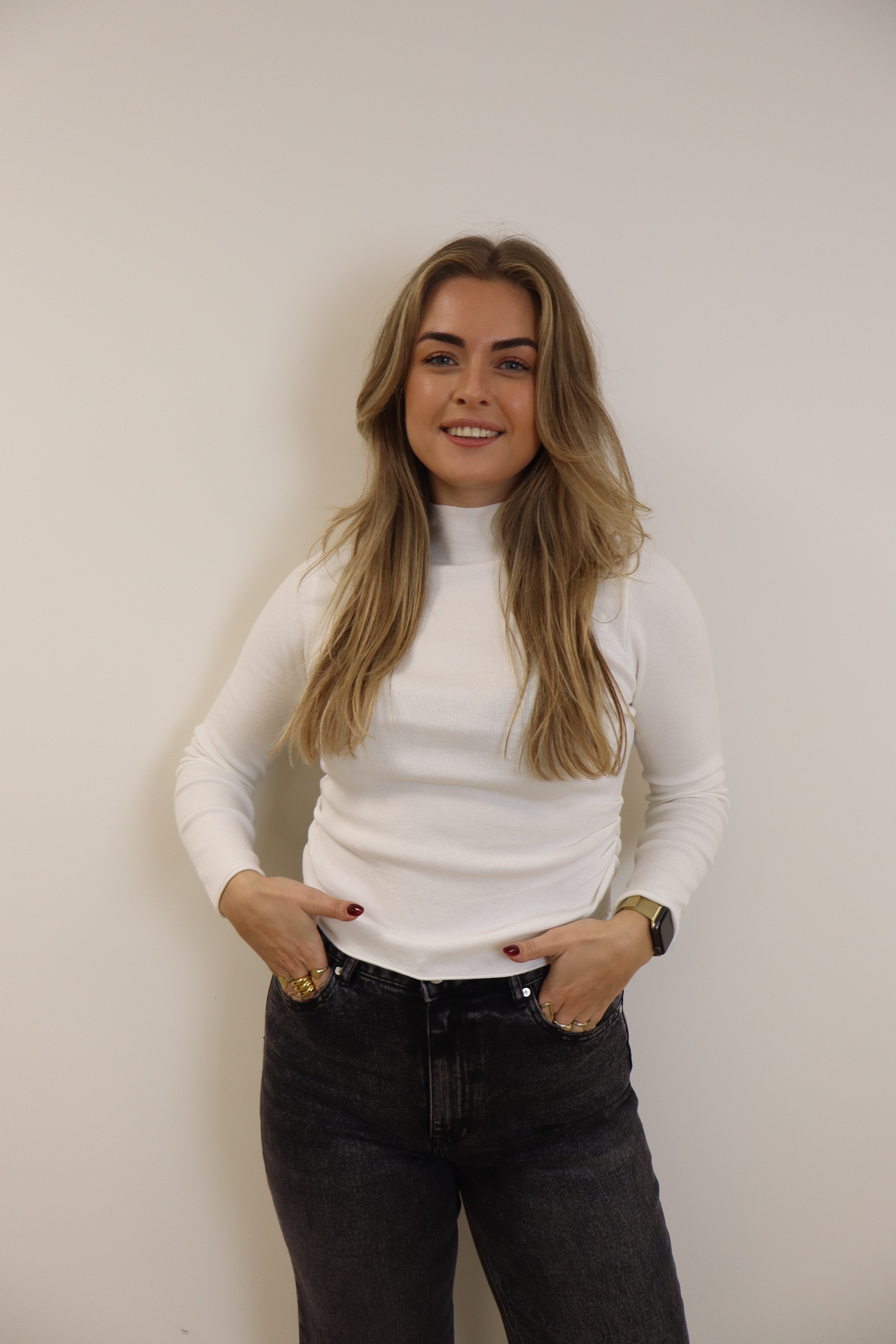 June Basic Top White