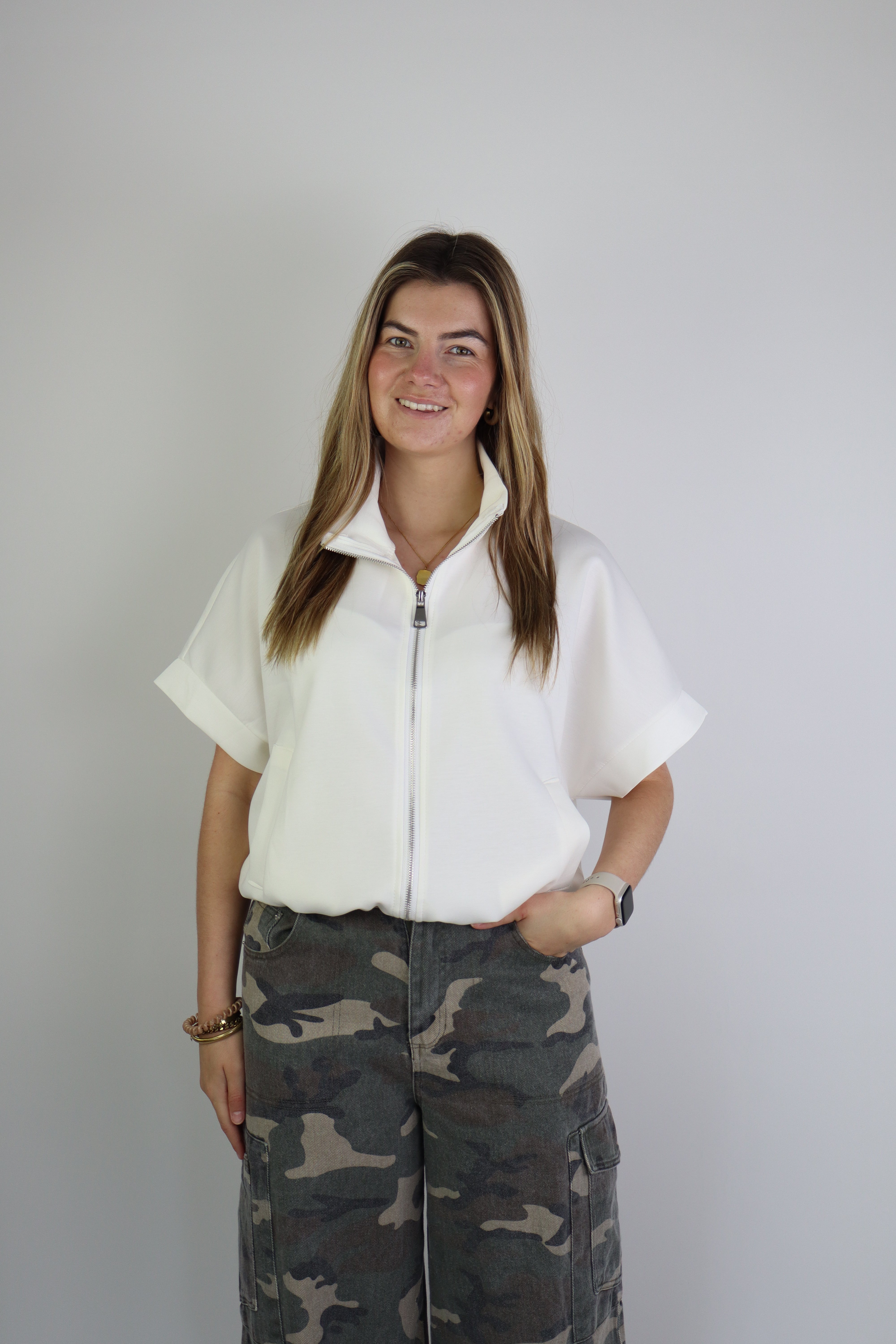 Nora Vestje Wit