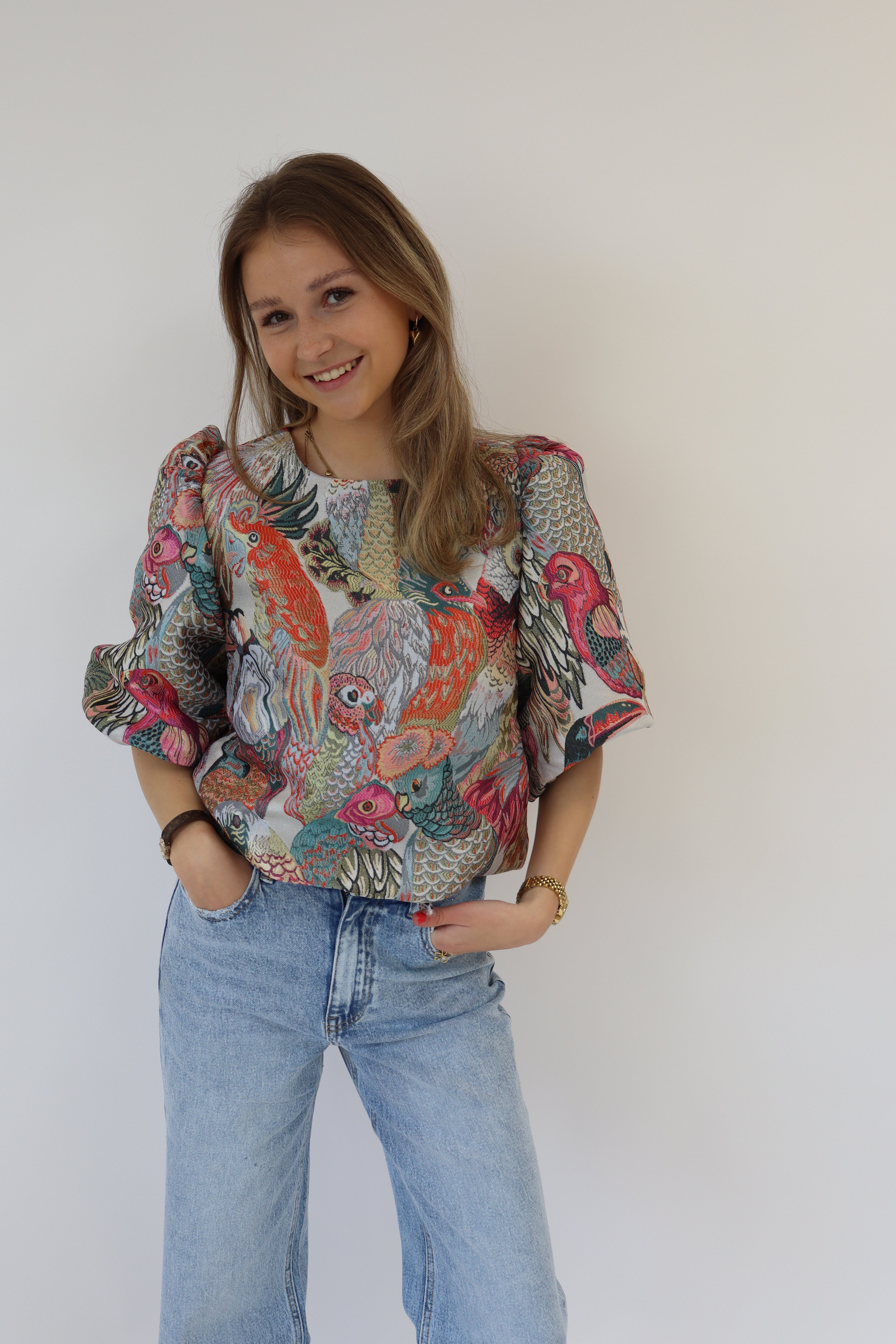 Janet Top Vogel Print