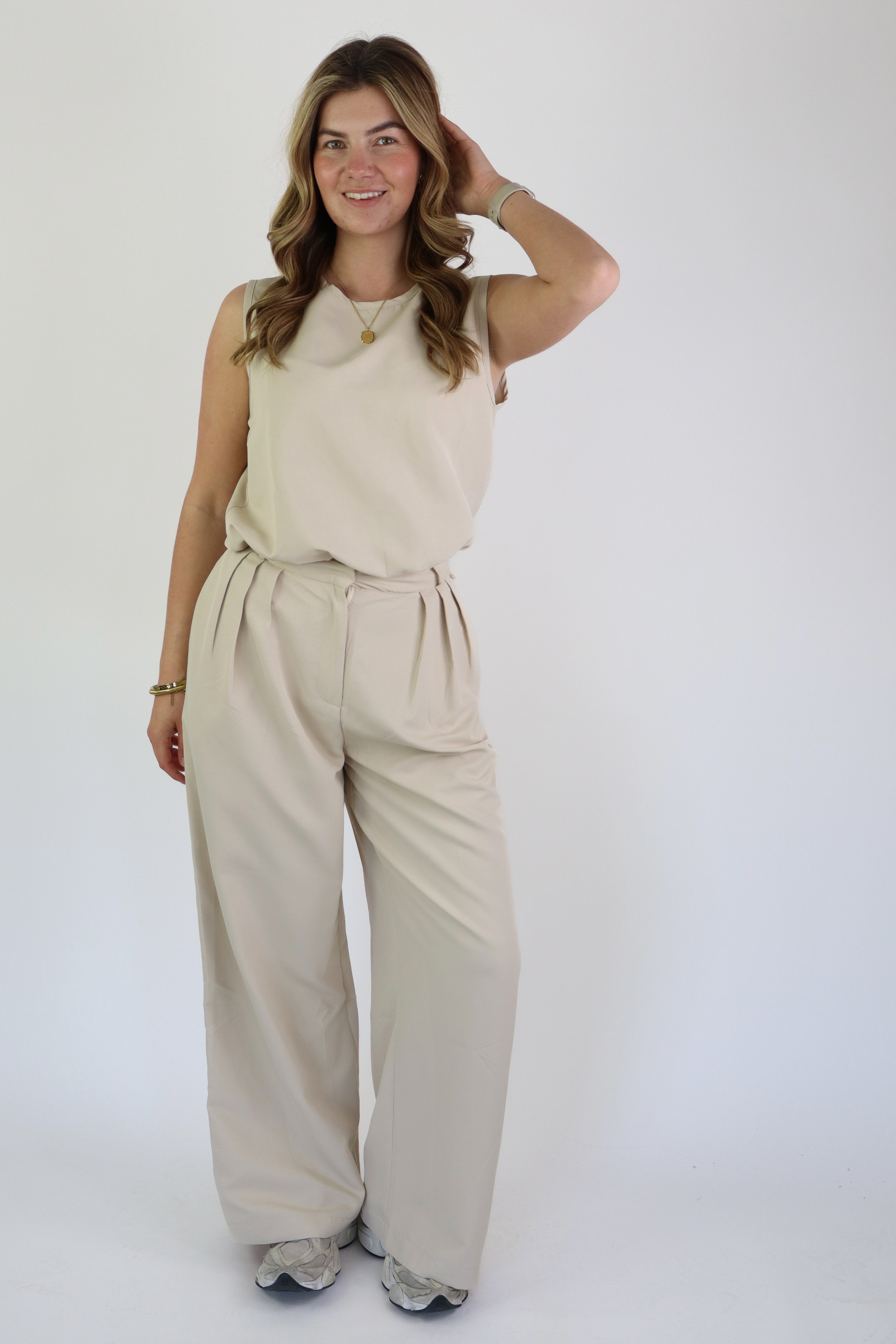 Kyra Two Piece Set Beige