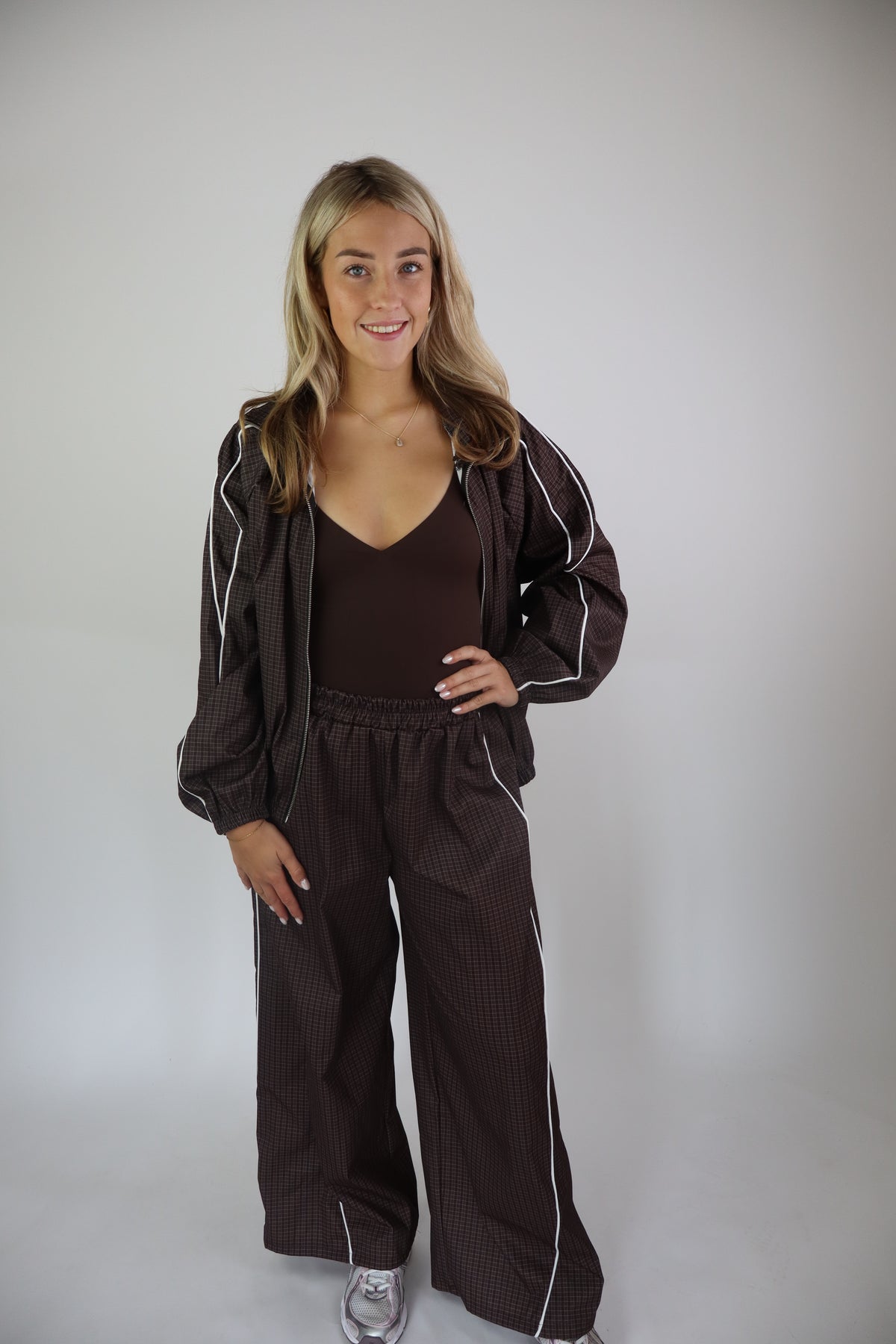 Nova Tracksuit Brown