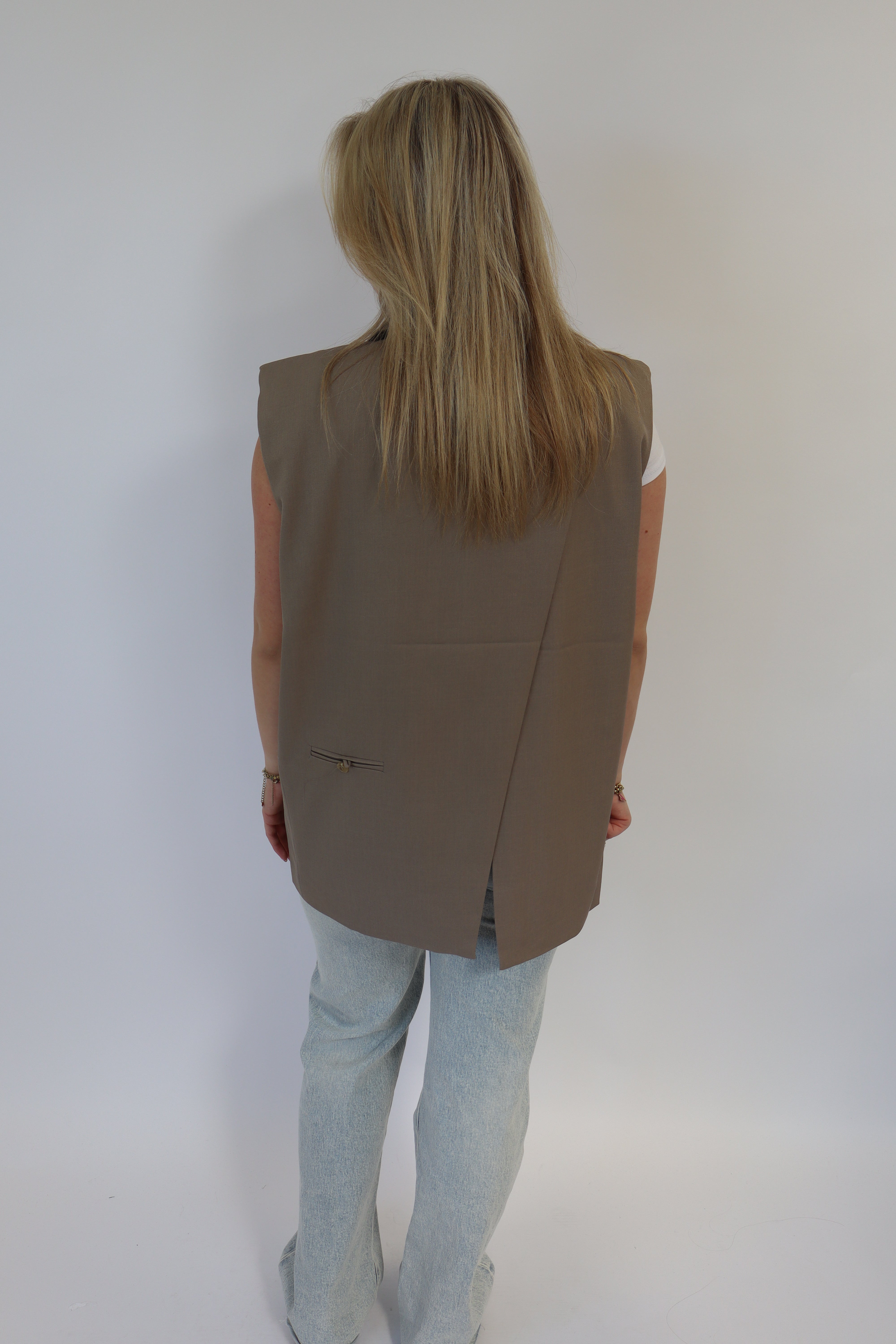 Vanita Split Gilet Taupe | W248007