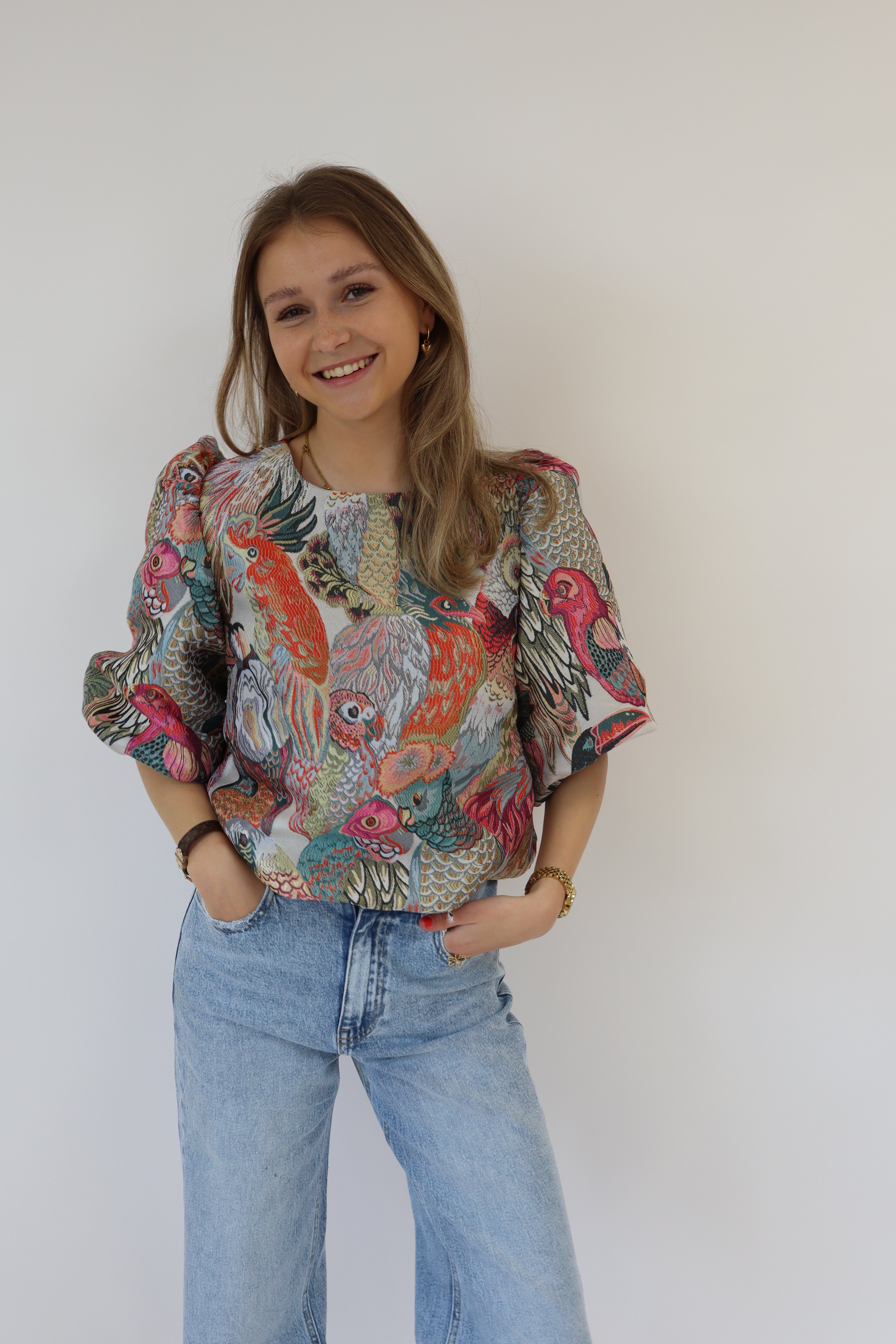 Janet Top Vogel Print