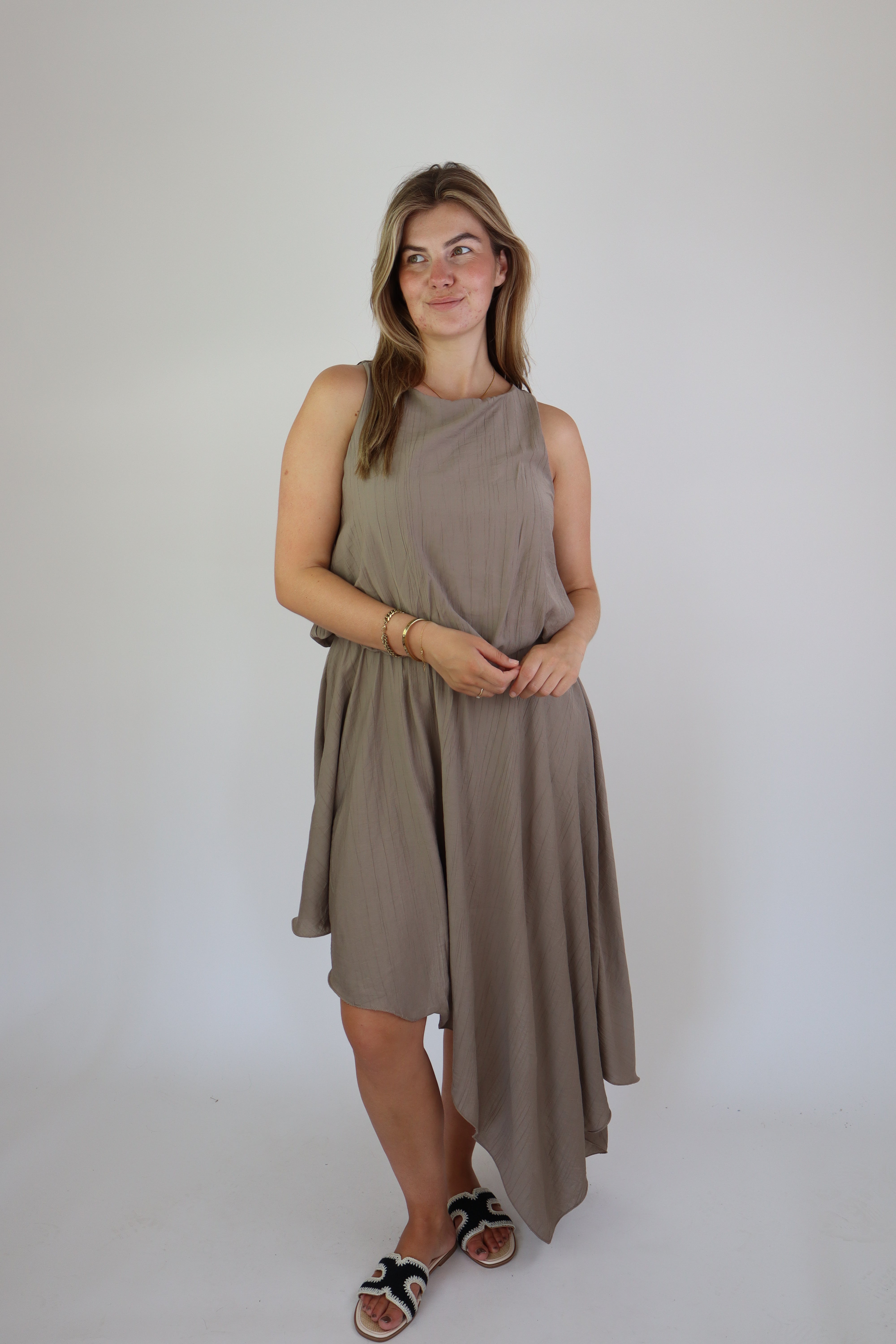 Nummer 26 Samantha Maxi Dress Taupe
