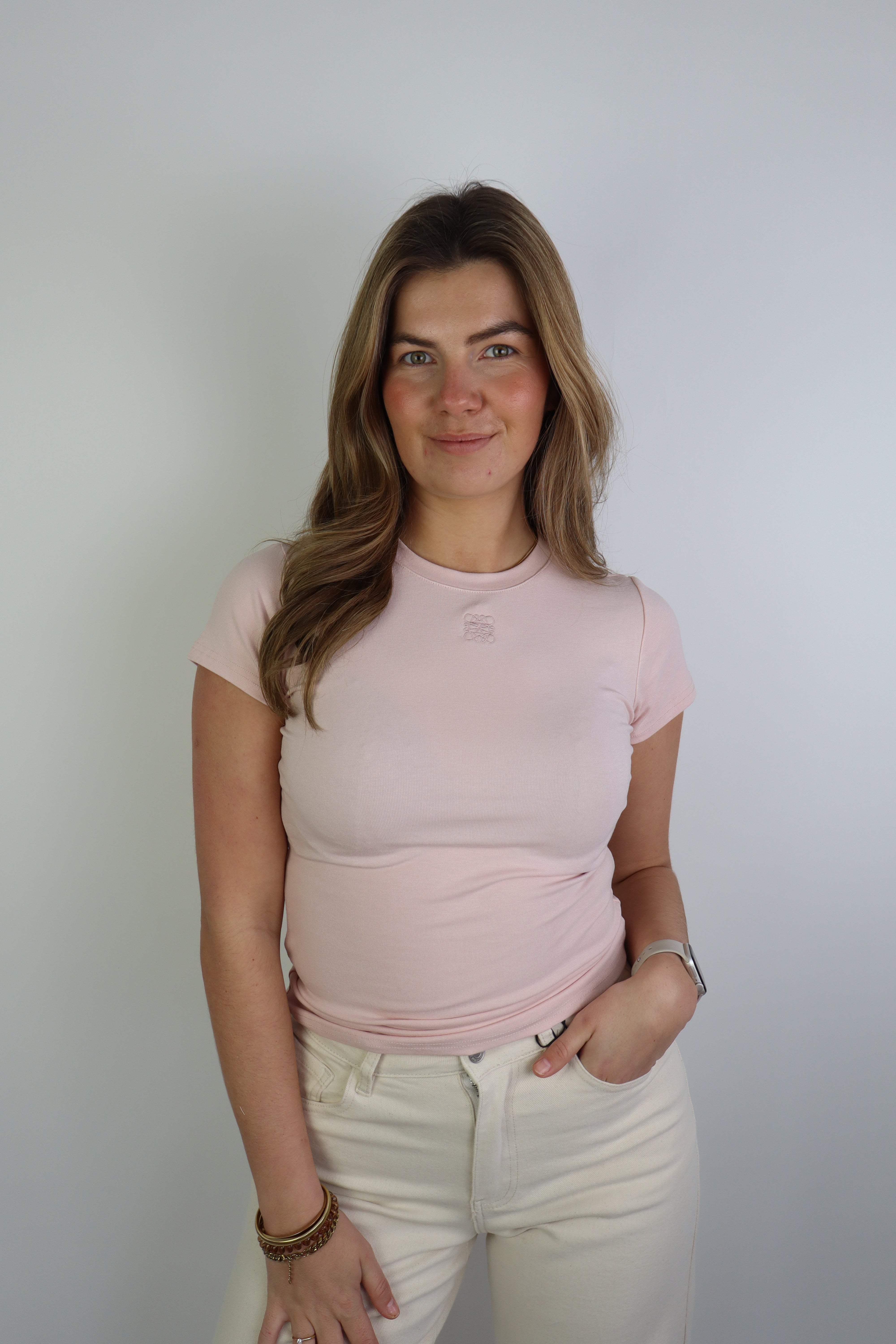 Carmen Logo Tee Roze