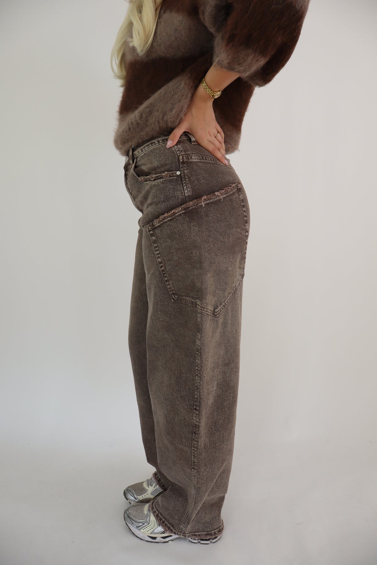 Lola Balloon Pocket Jeans Taupe W3832-4
