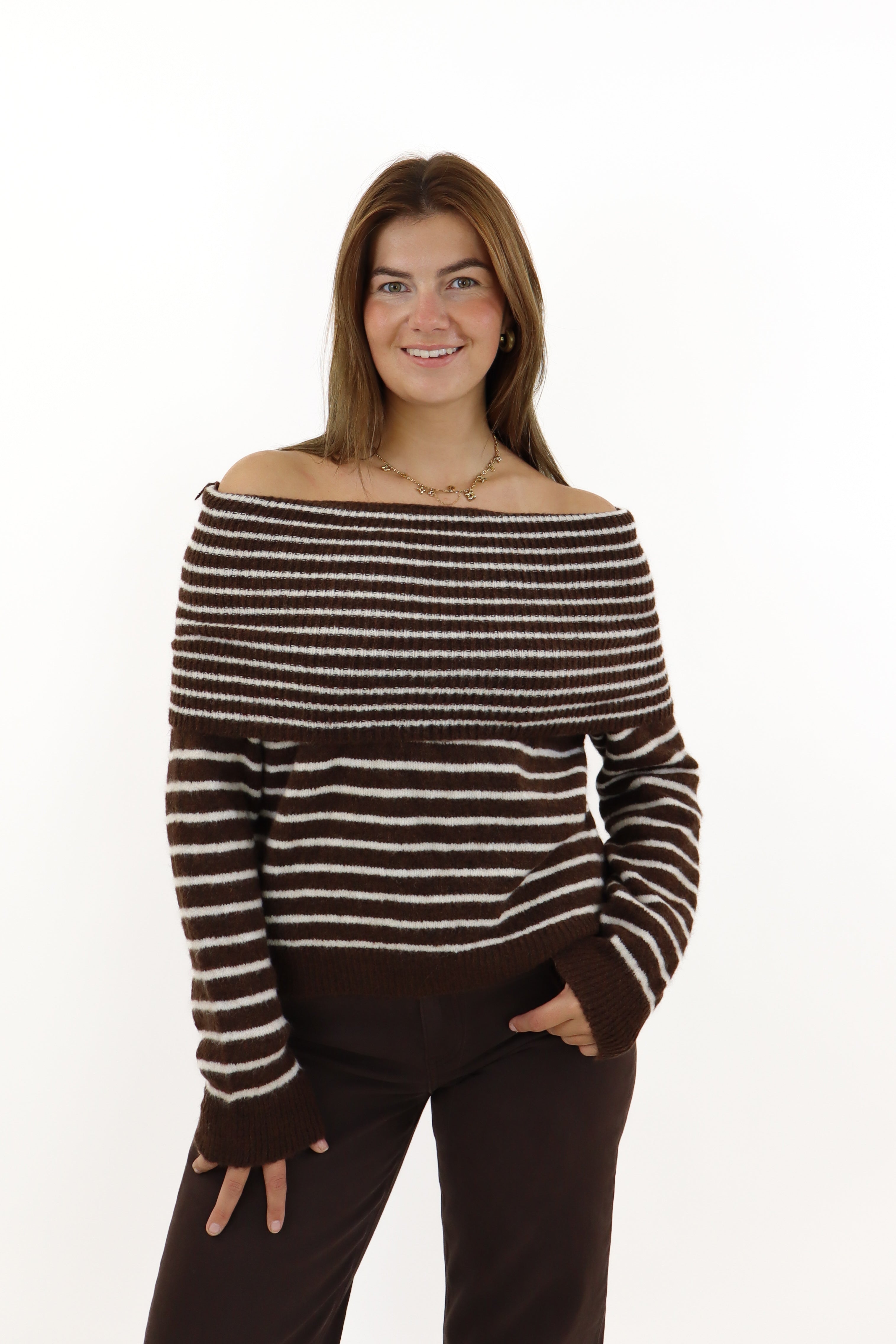 Lizzy Off Shoulder Knit Brown