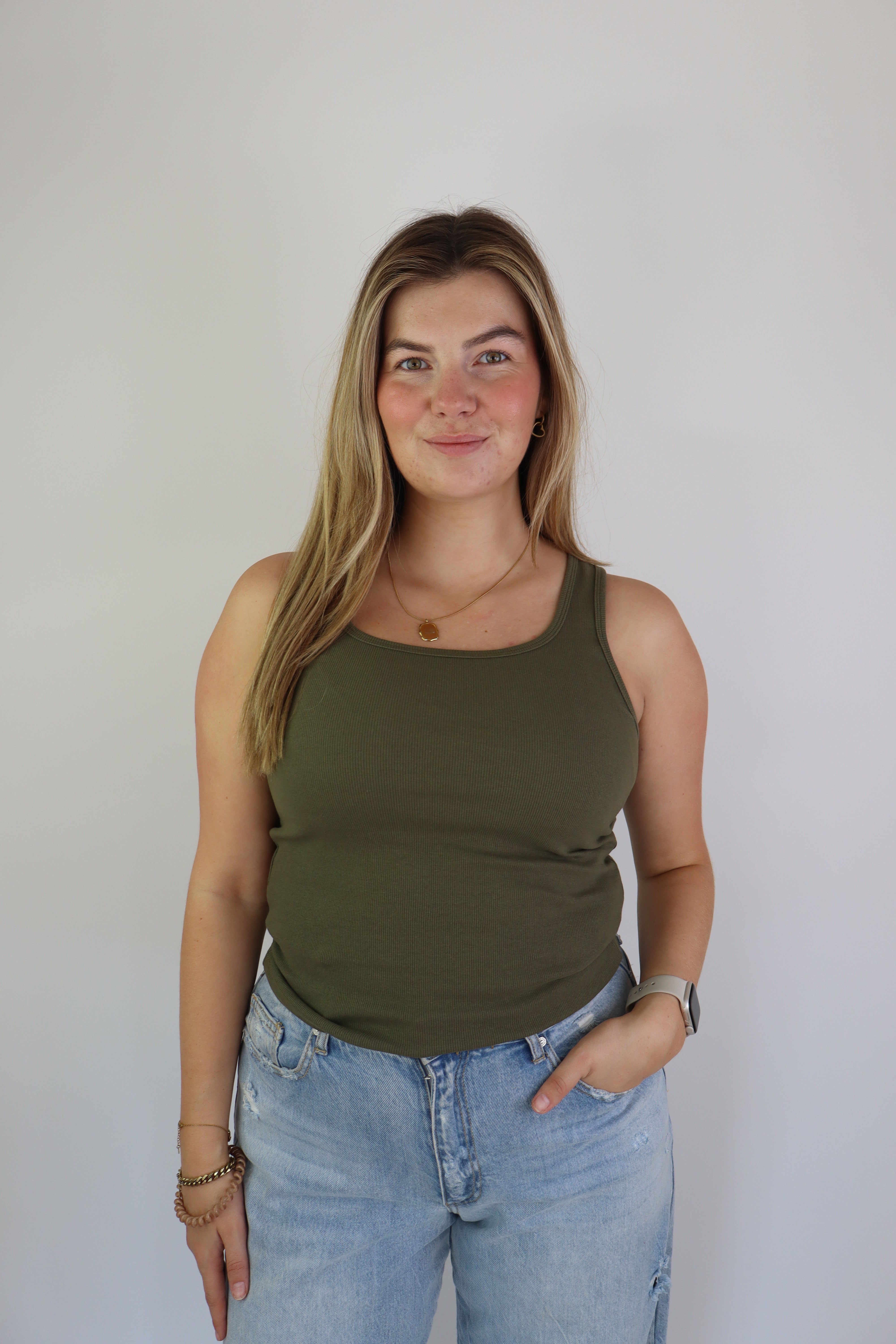 Ambika Essential Top Army Green