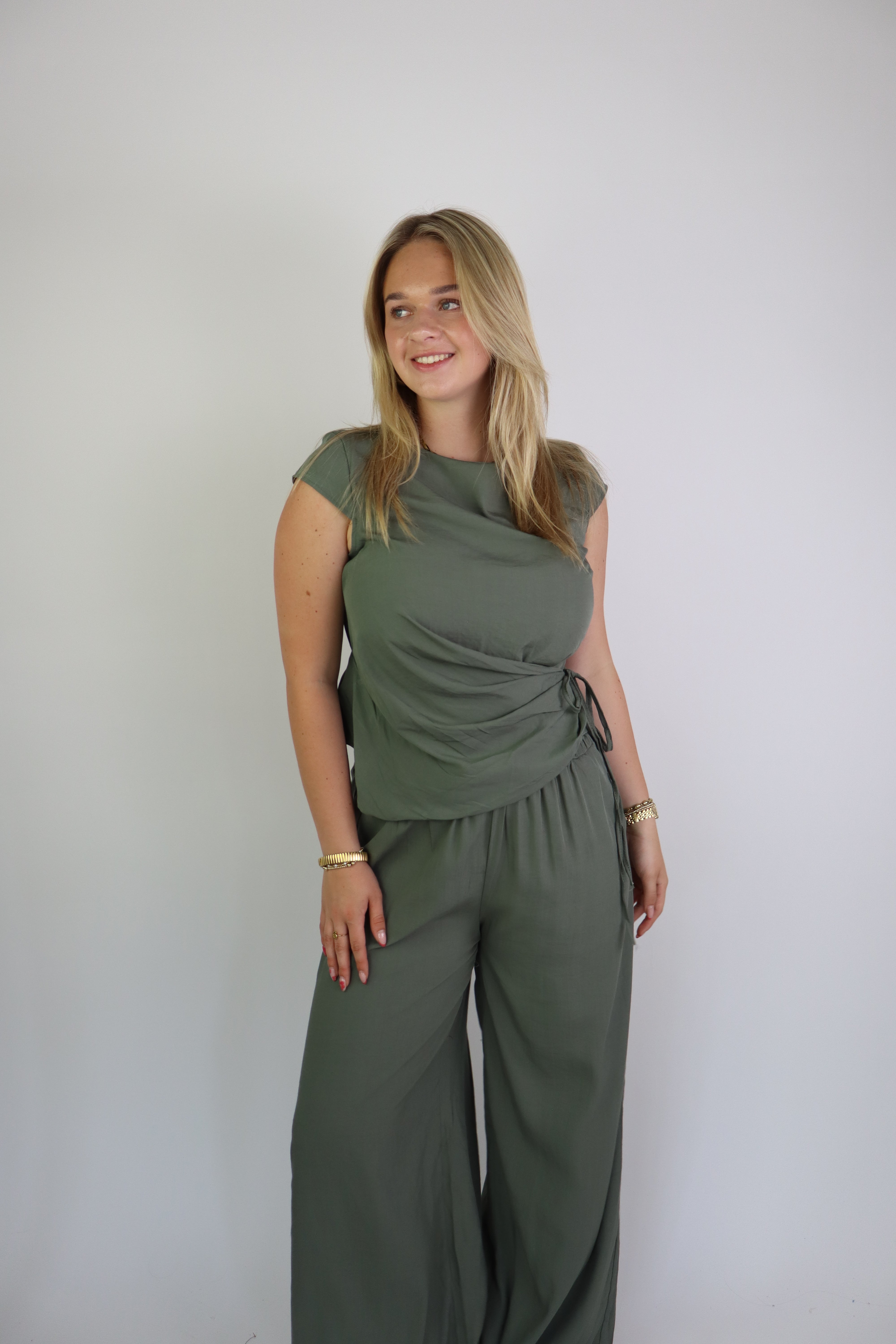 Sabrina Two Piece Set Army Green