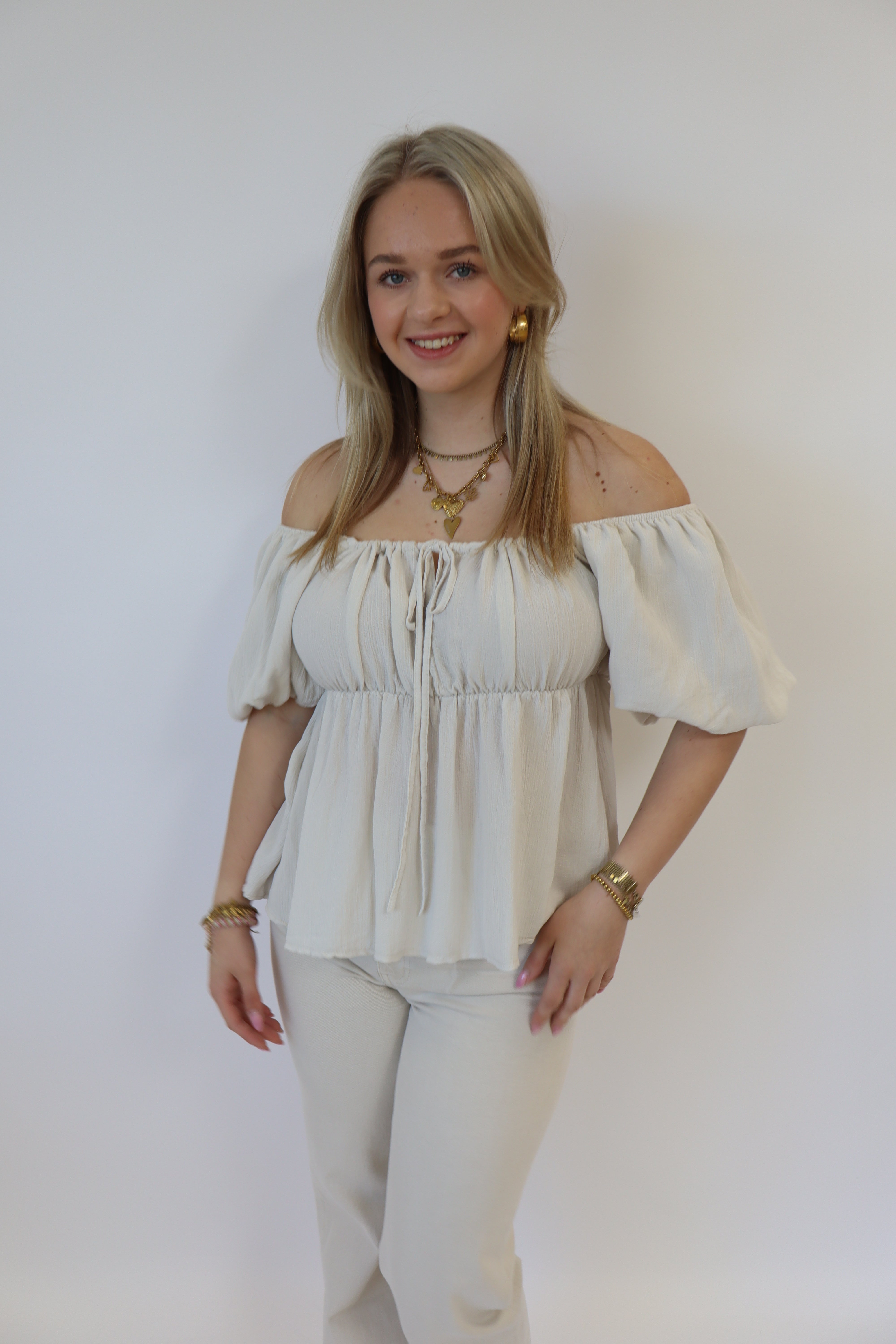 Off Shoulder Top Creme