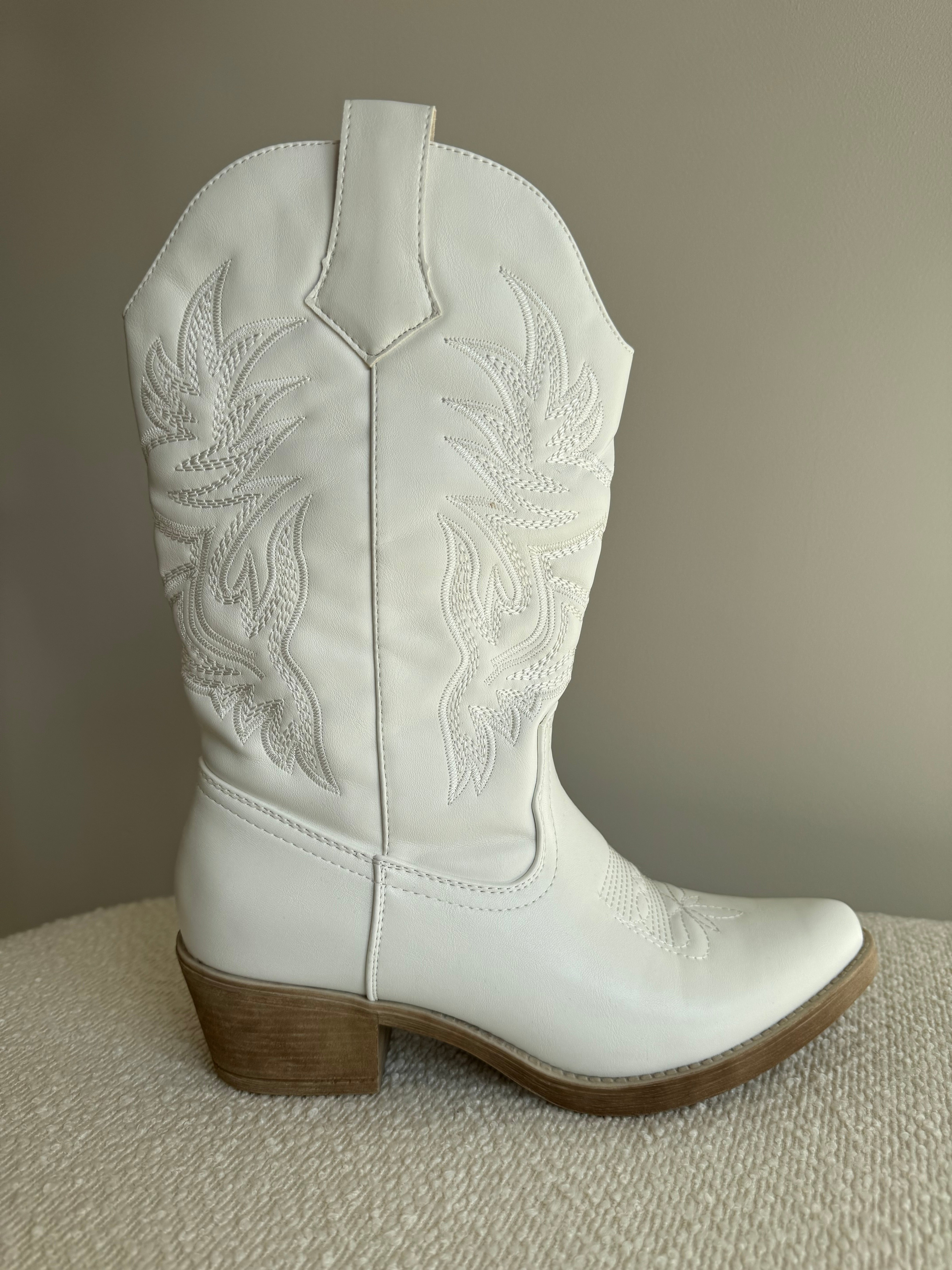 Cowboy Boots White 957