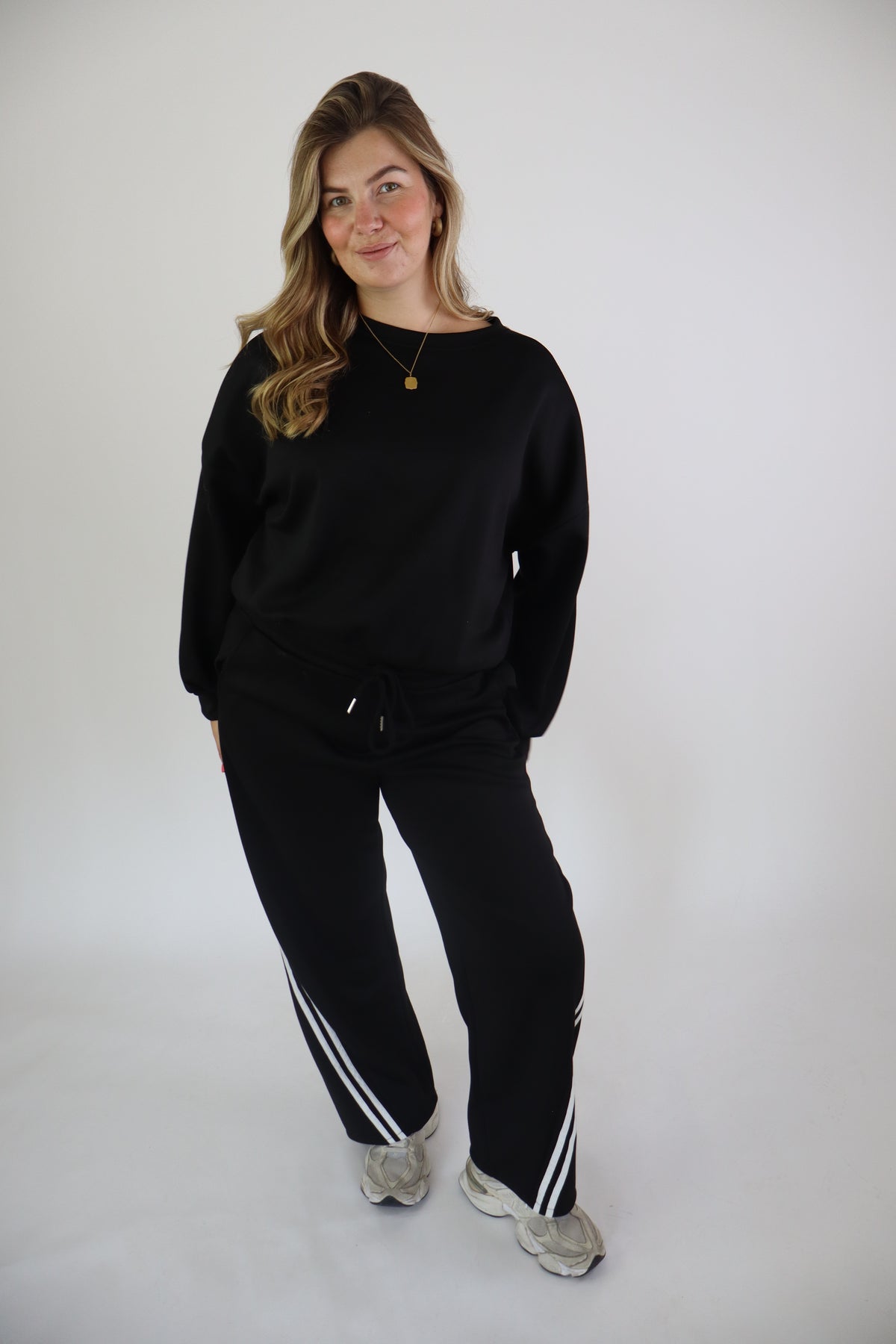 Manon Two Piece Set Black