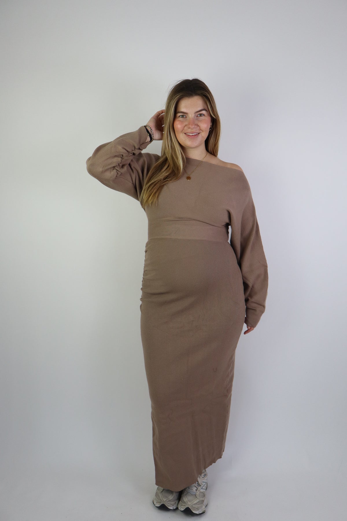 Novy Jurk Taupe | Pre order 29/10