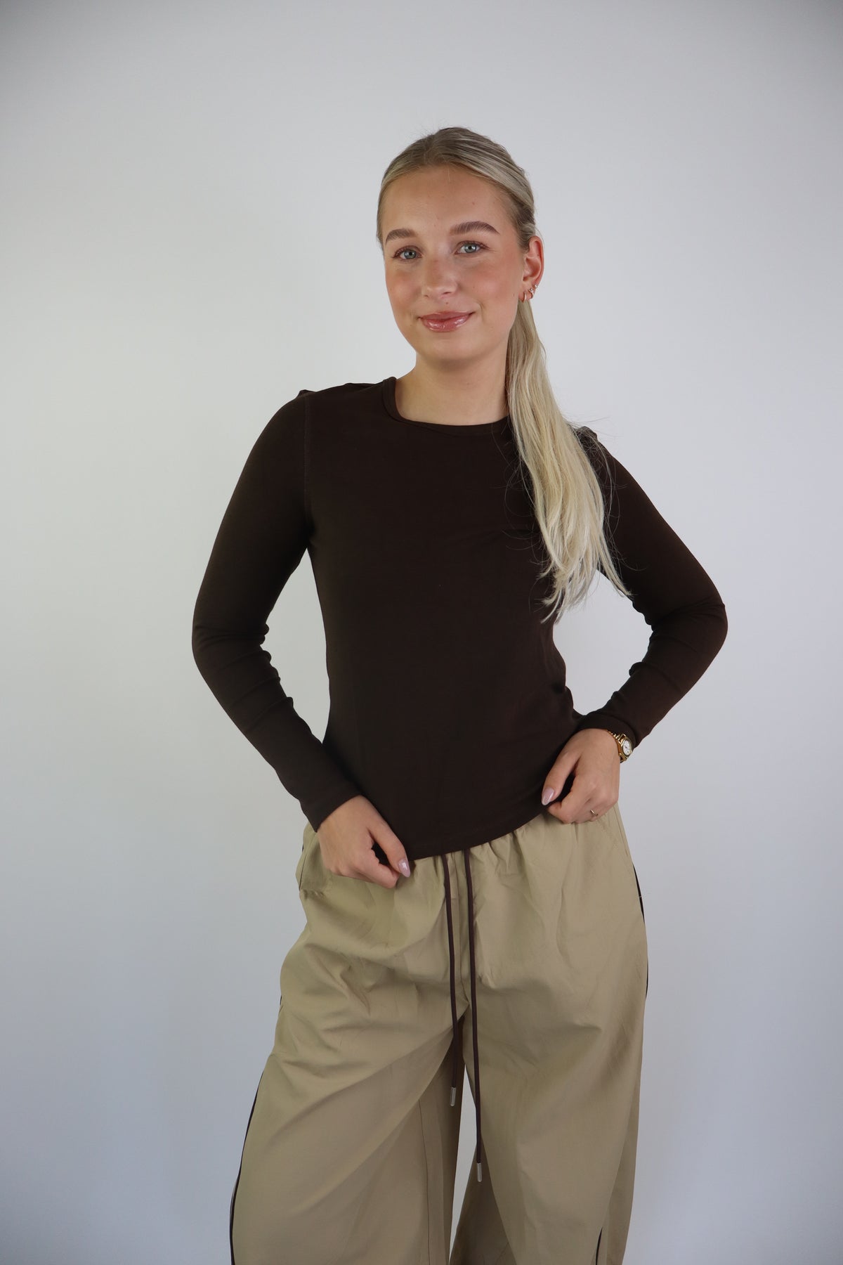 Ambika Willow Basic Bruin