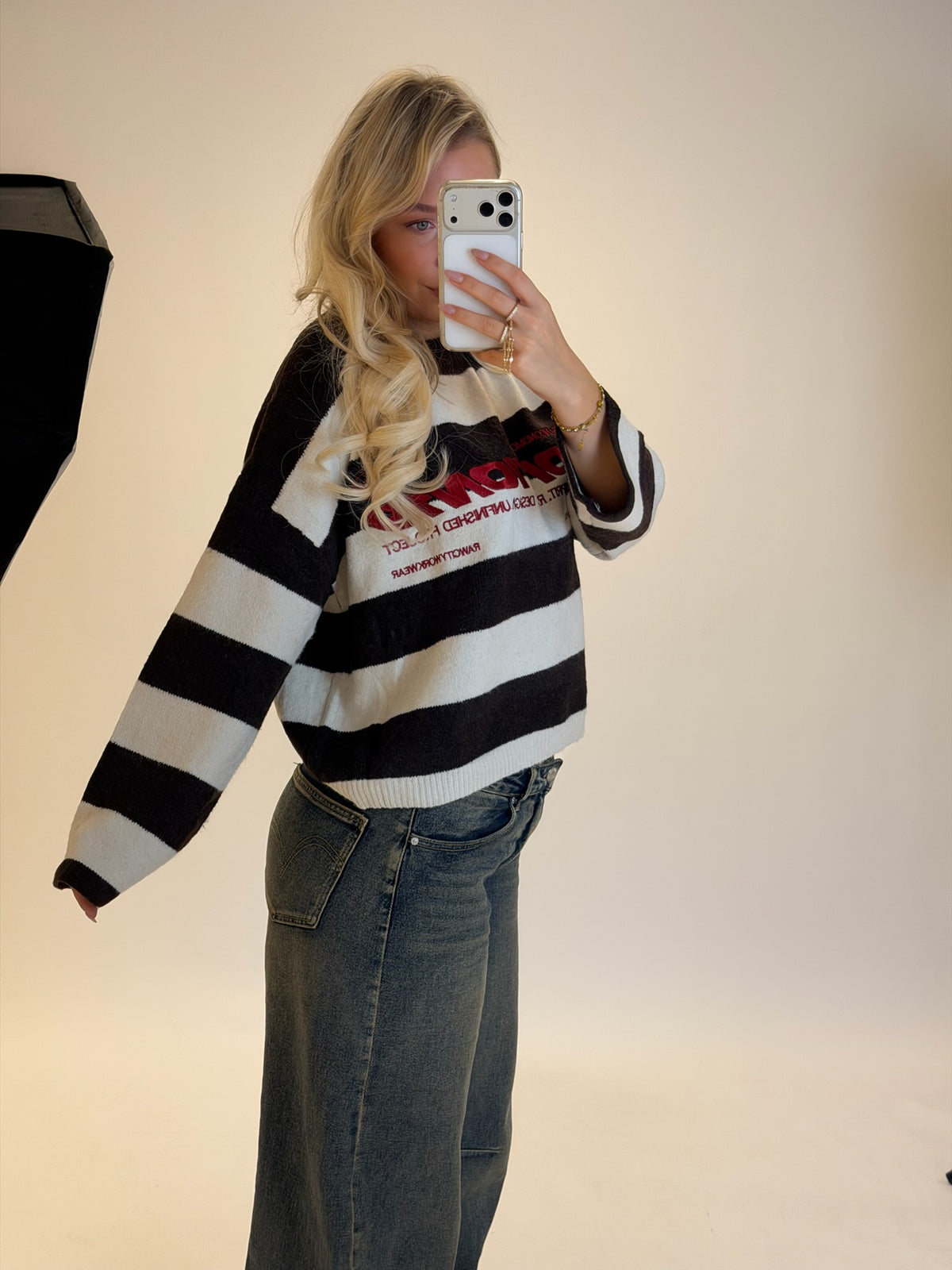 Edition 19 sweater brown