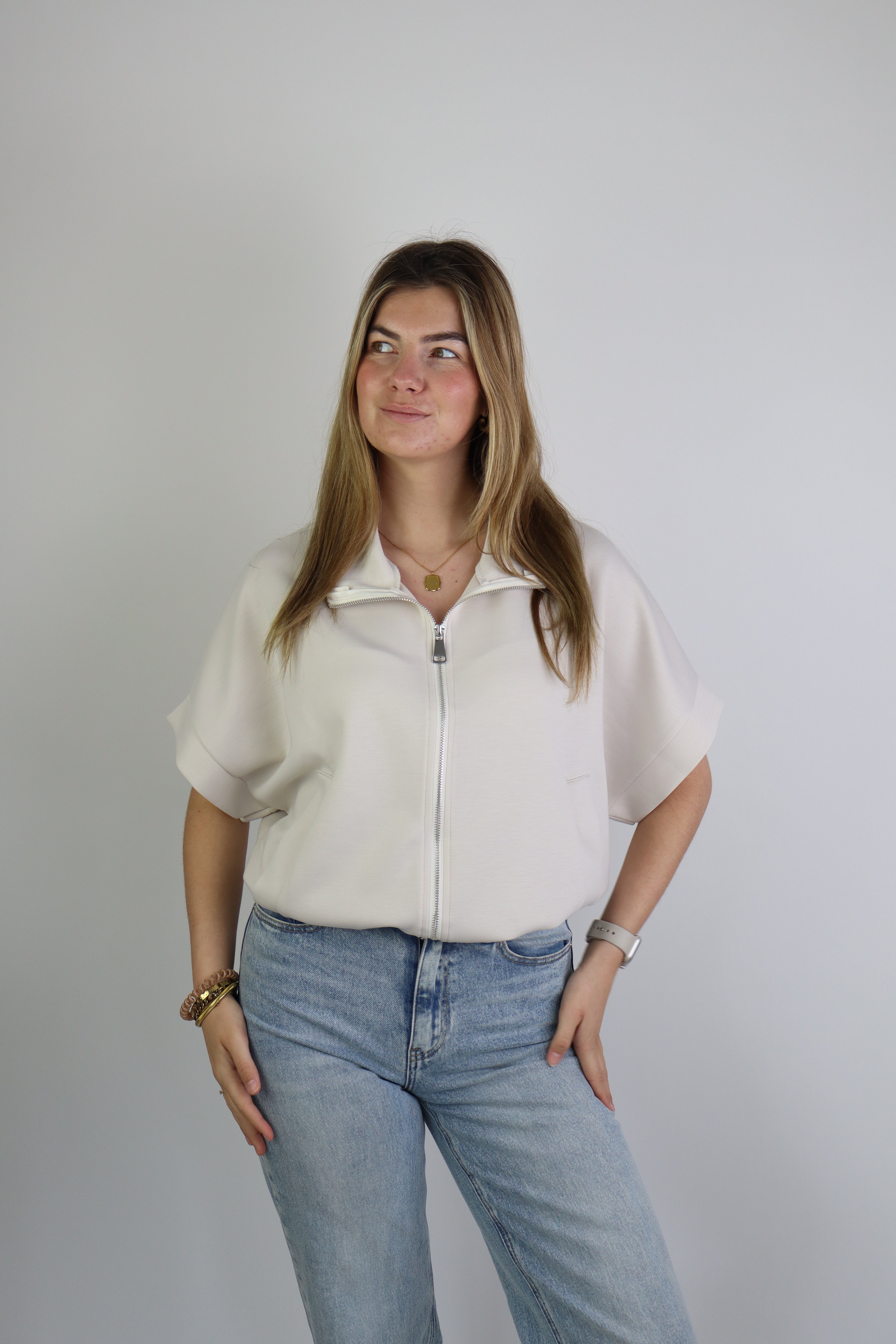 Nora Vestje Beige