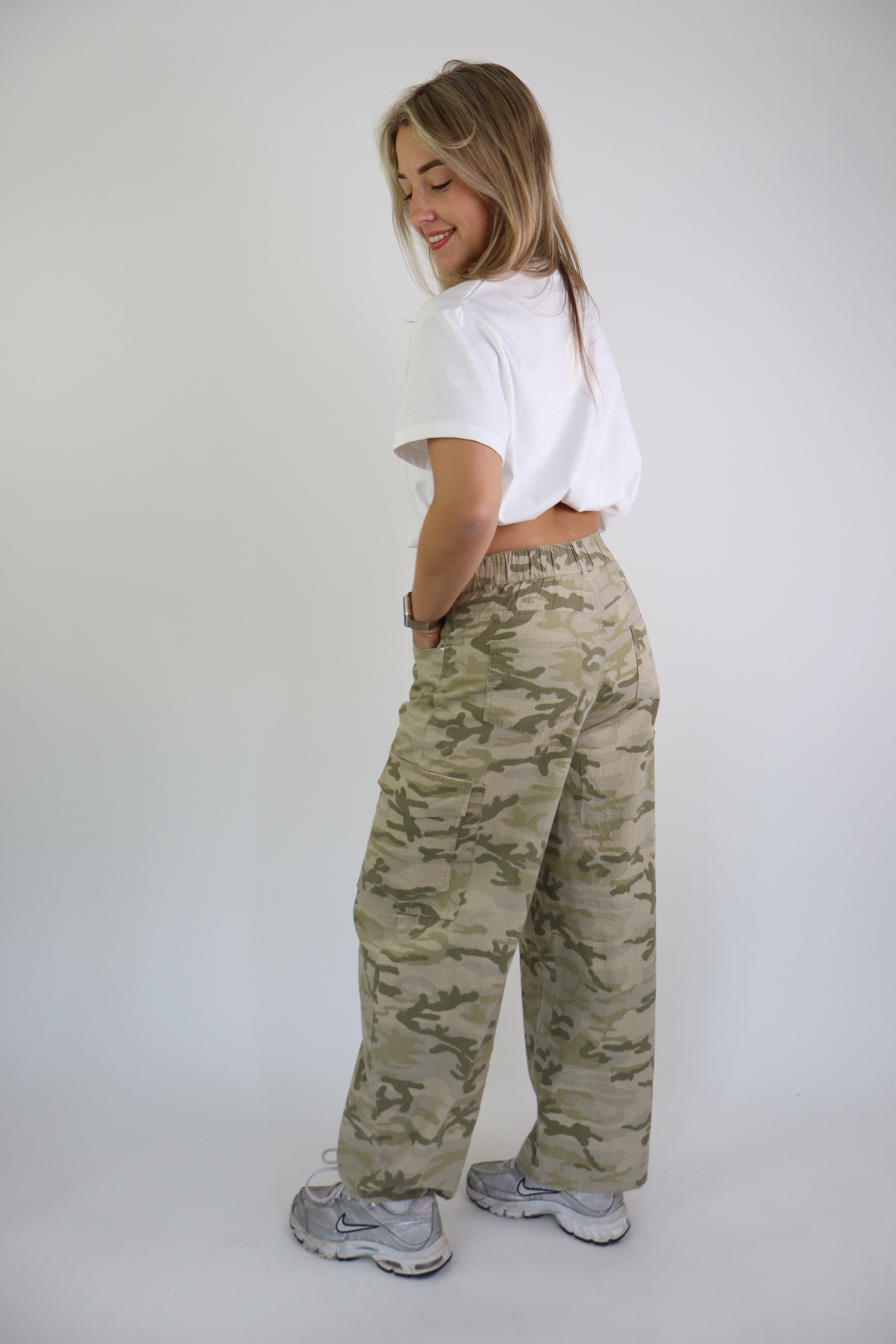 Gaby Camouflage Pants Light Green