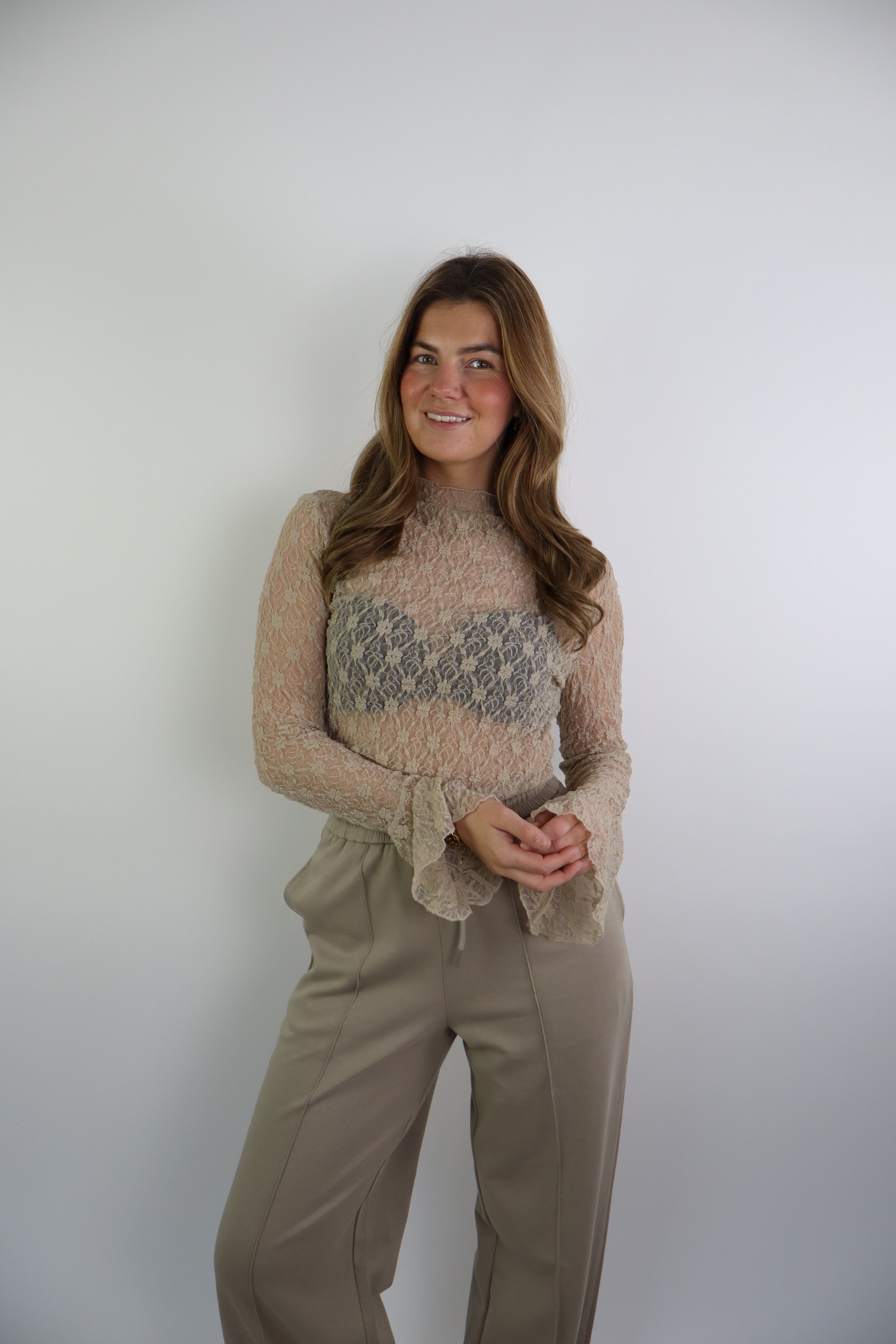 Kanten Top Ambika Beige