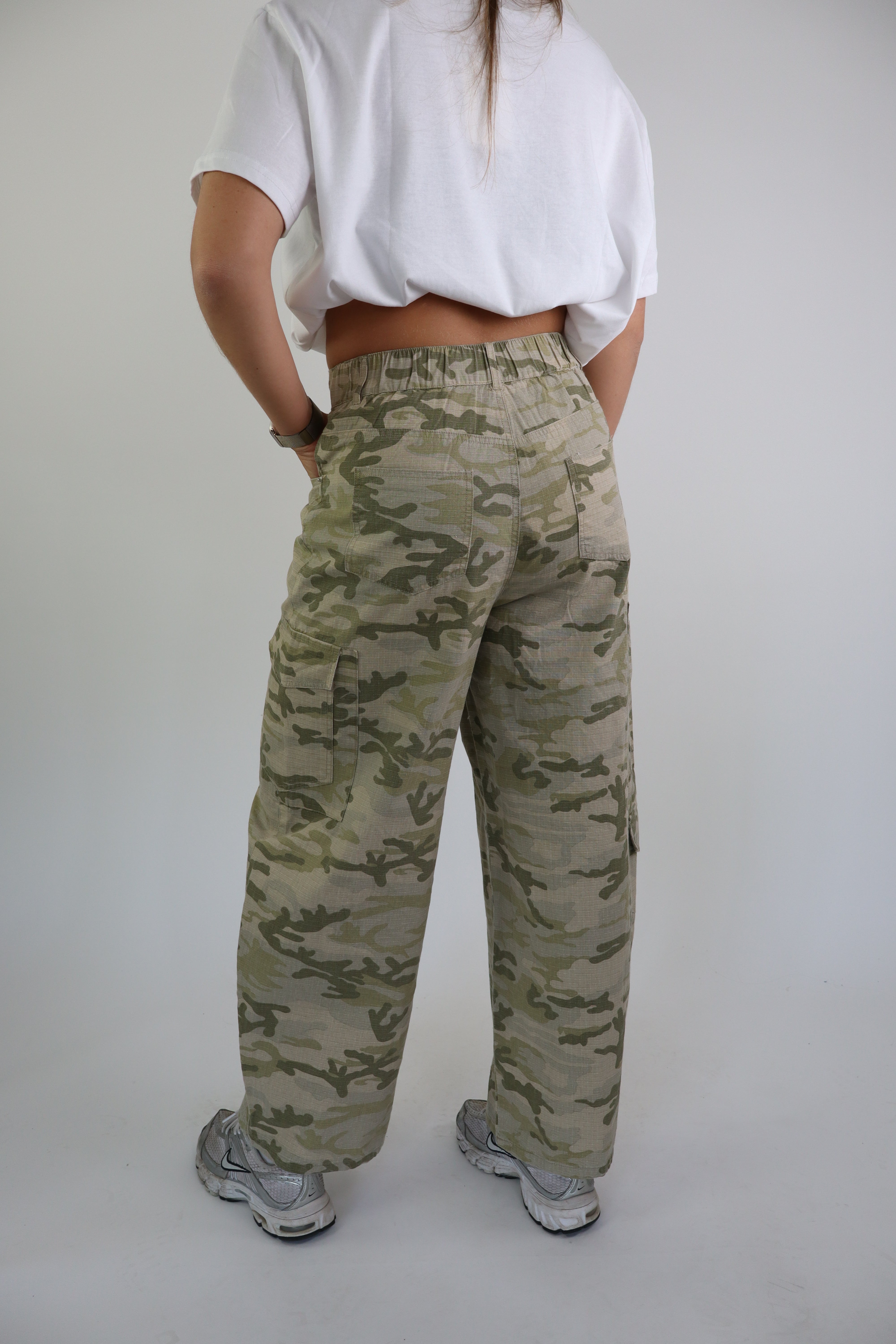 Gaby Camouflage Pants Light Green
