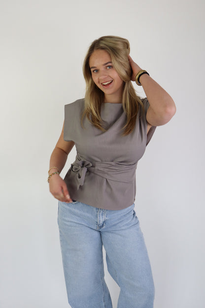 Britt Top Grey