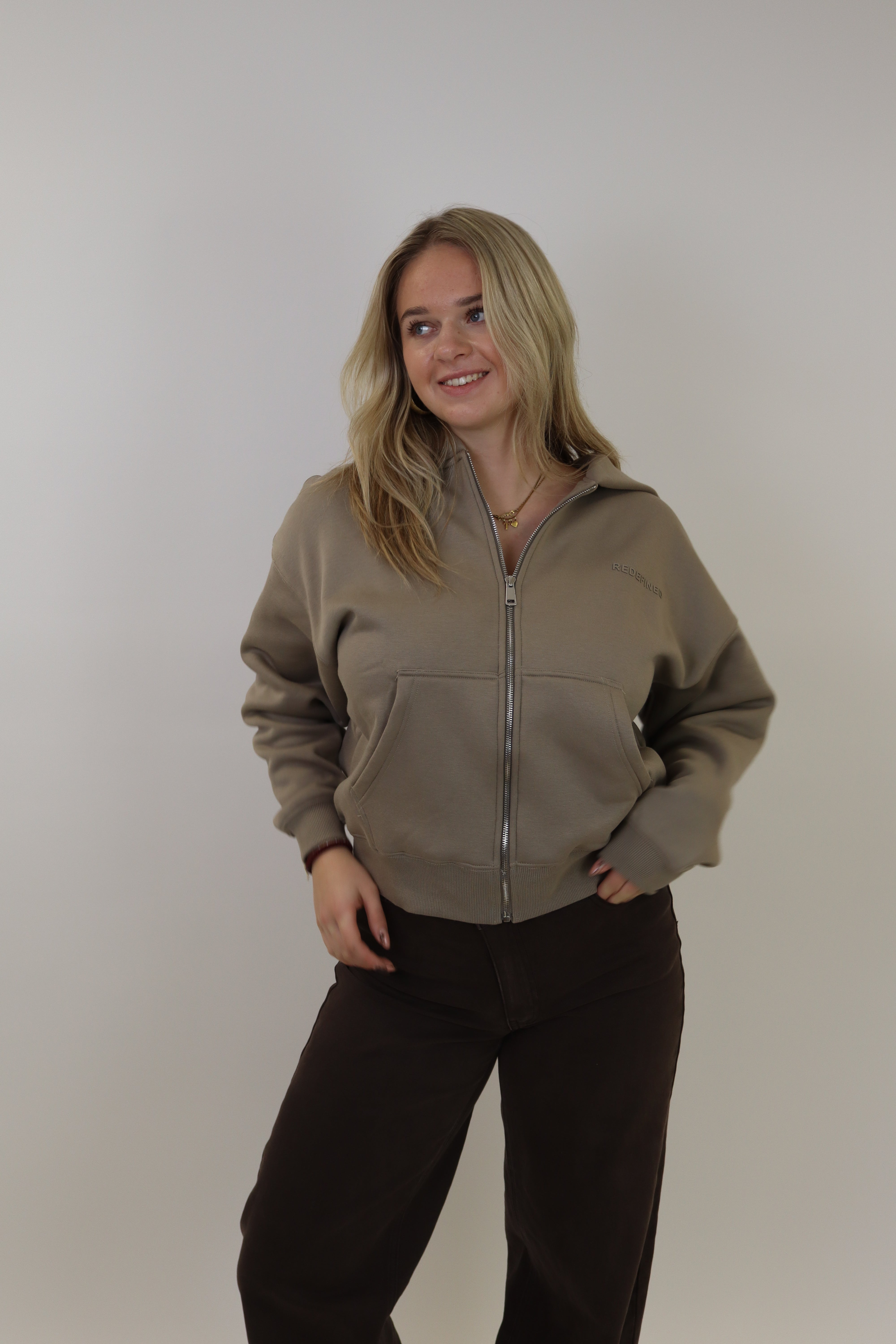 Redefined Zip Vest Dark Taupe