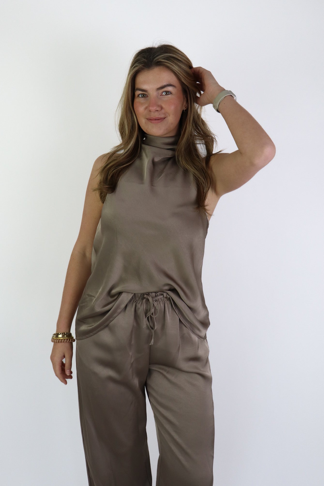 Satijnen Top Taupe
