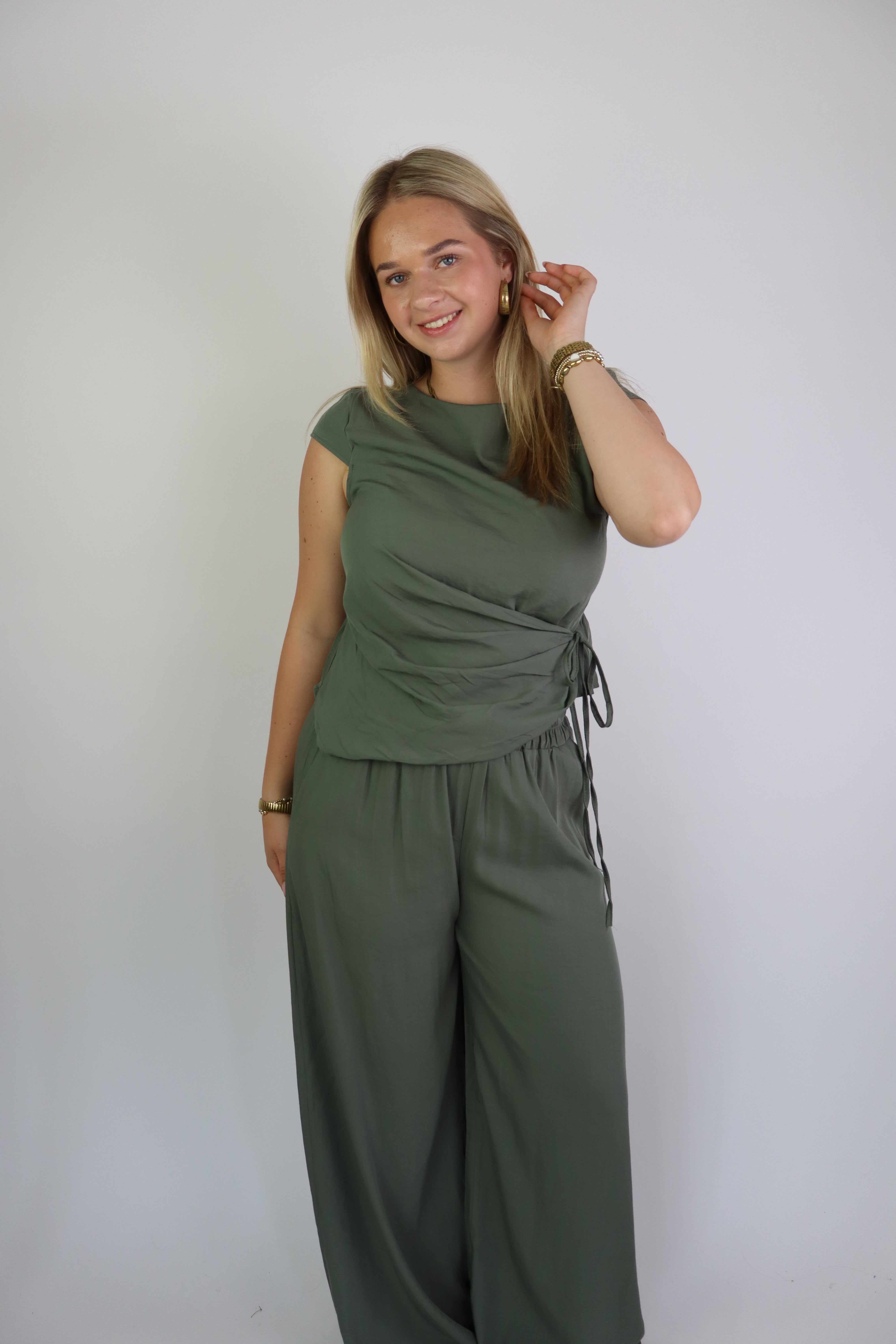 Sabrina Two Piece Set Army Green