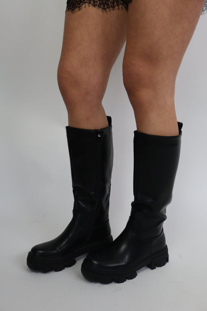 Venita Boots Black DE1052P