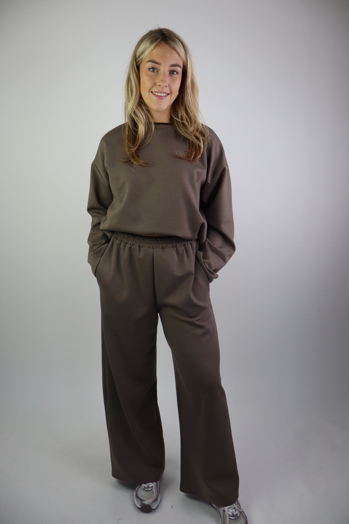 Elodie Comfy Set Taupe