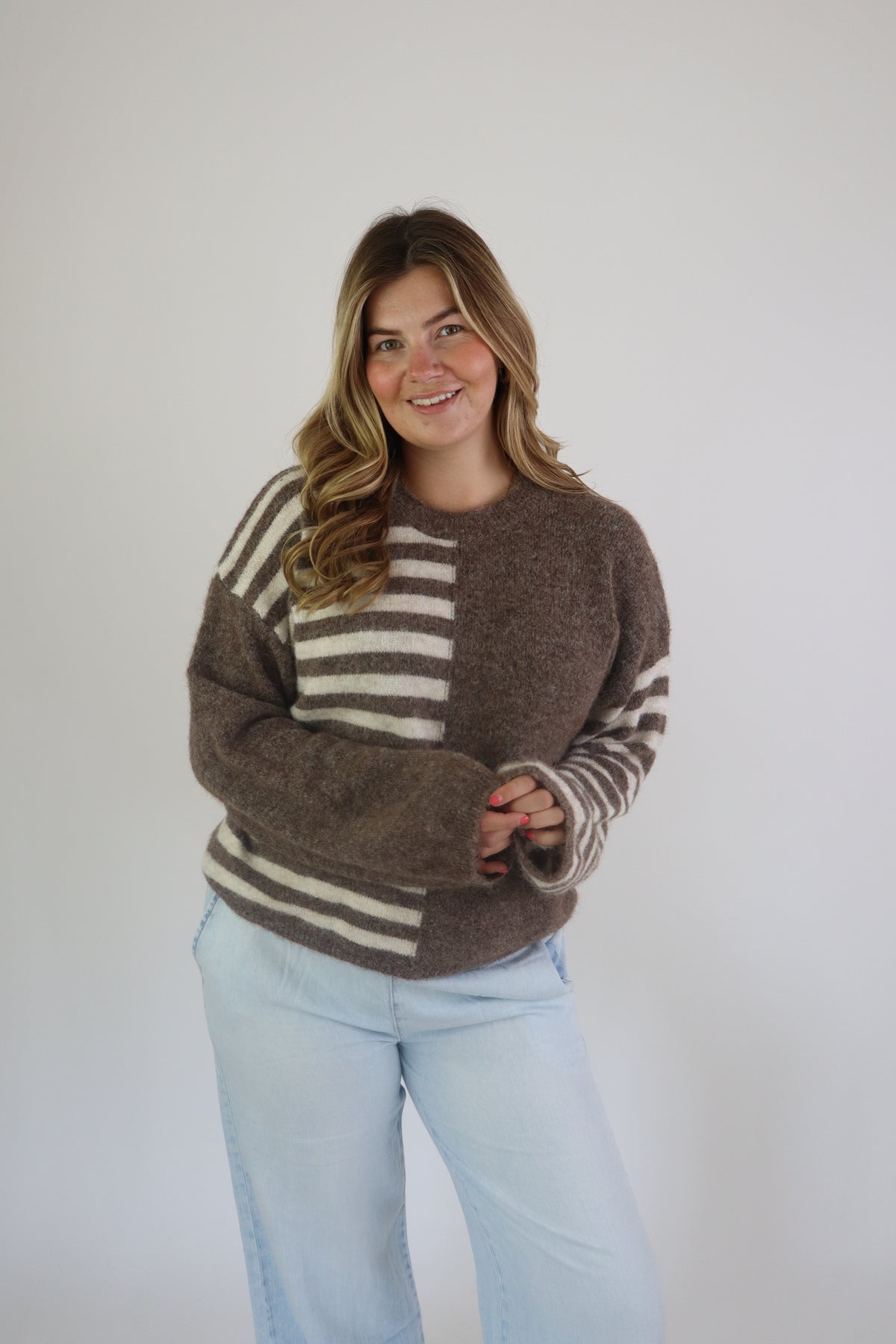 Sofie Striped Sweater Brown
