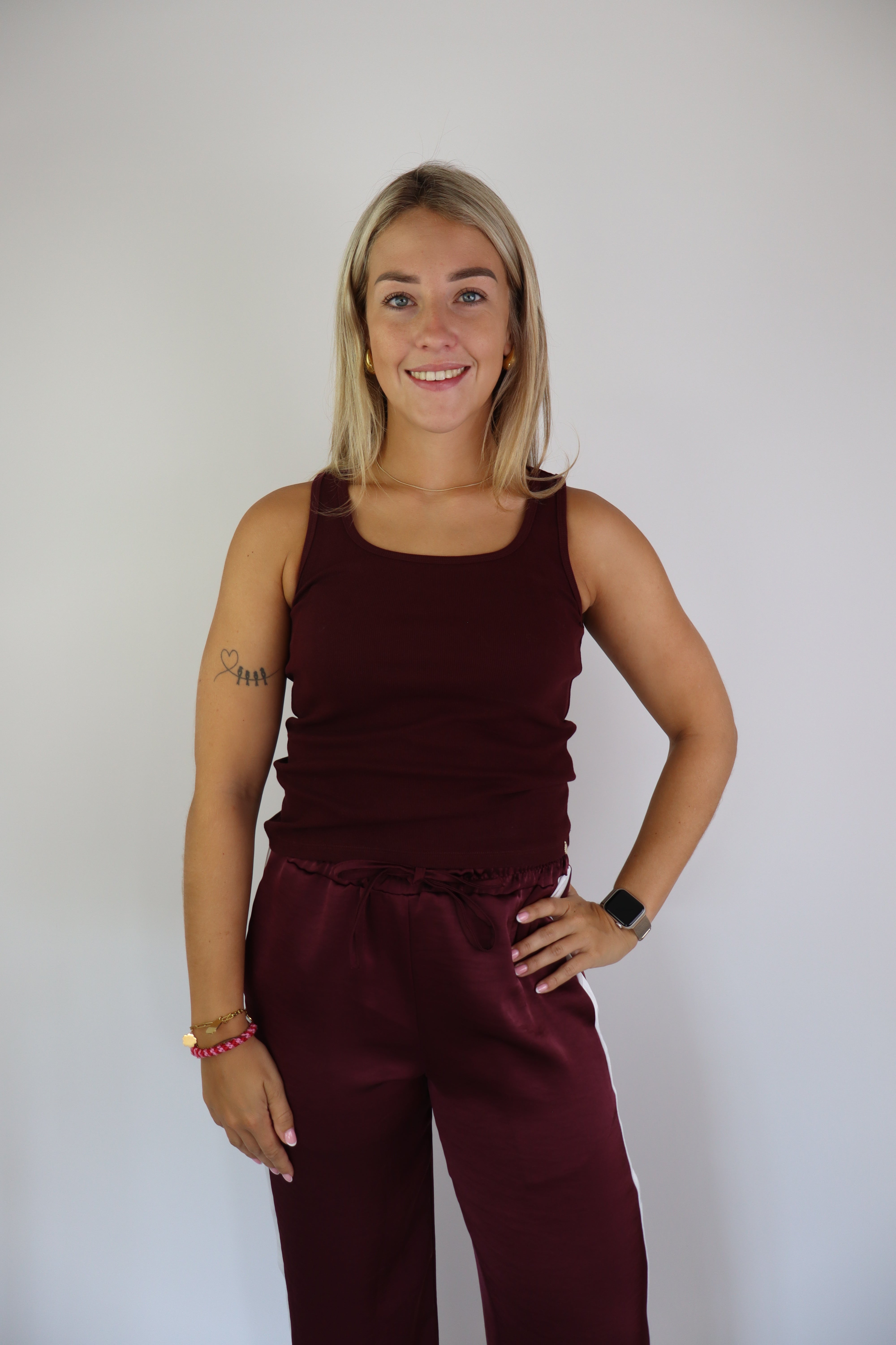 Ambika Essential Top Bordeaux