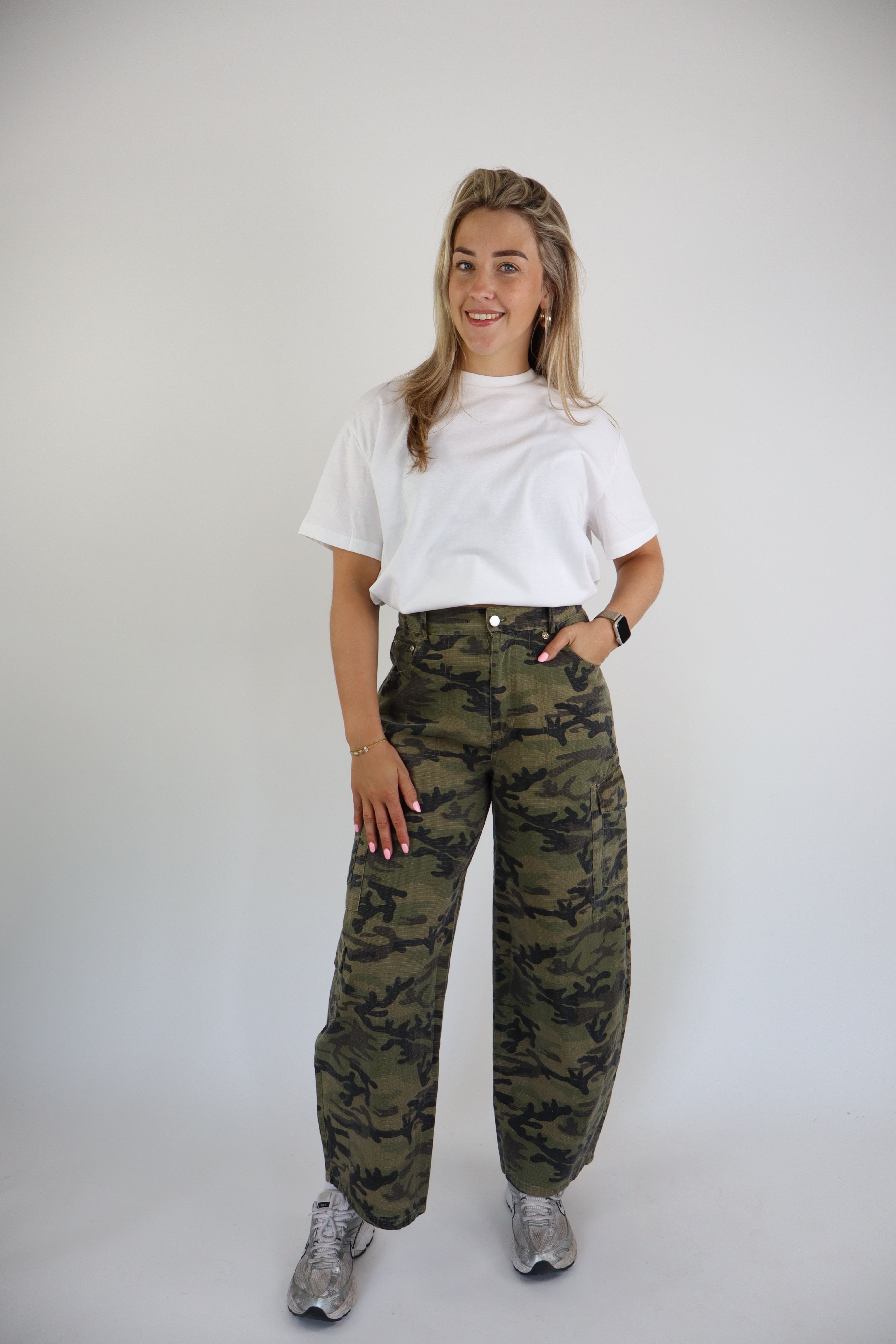 Gaby Camouflage Pants Dark Green