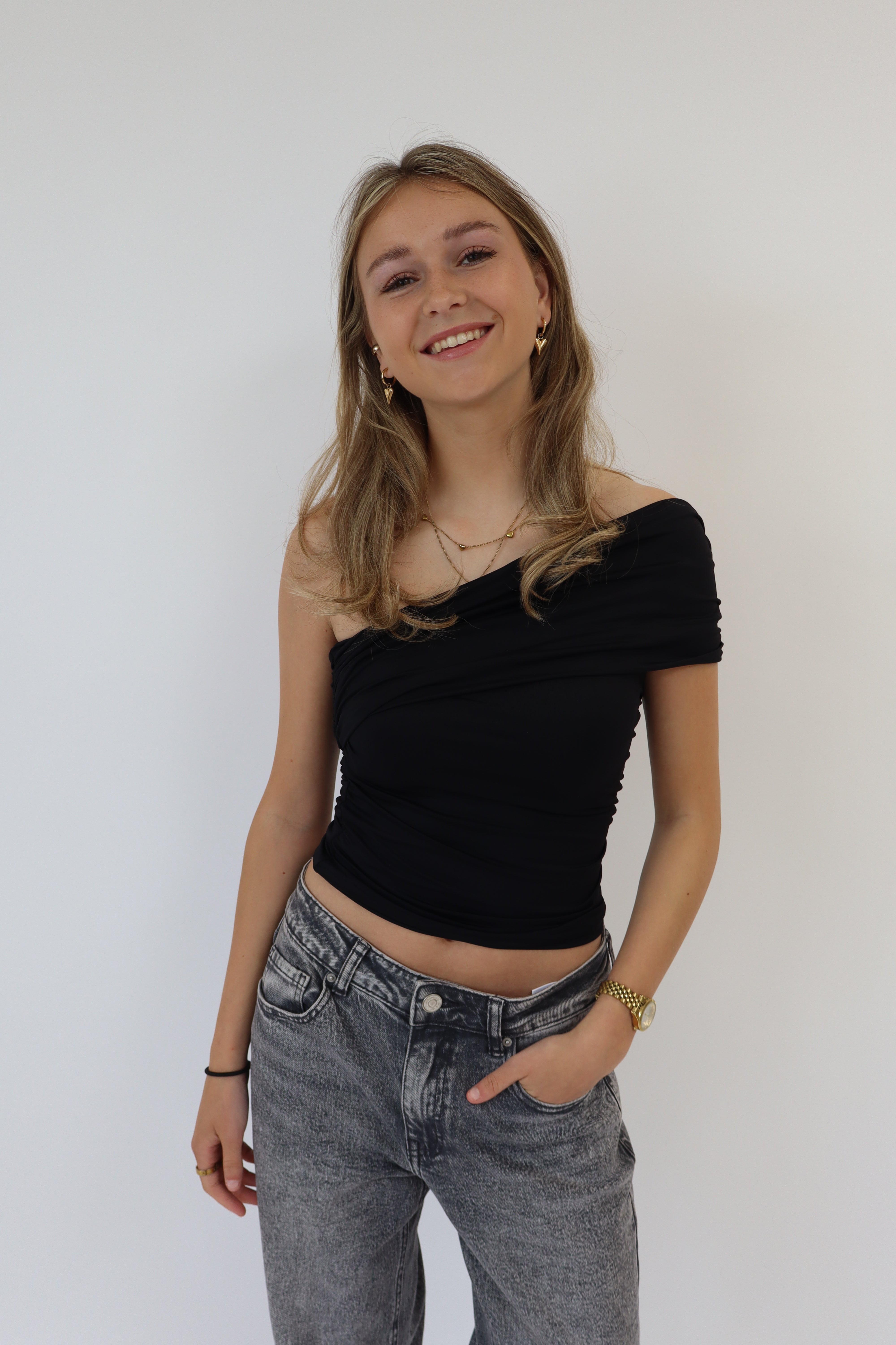 Iza Basic Top Zwart
