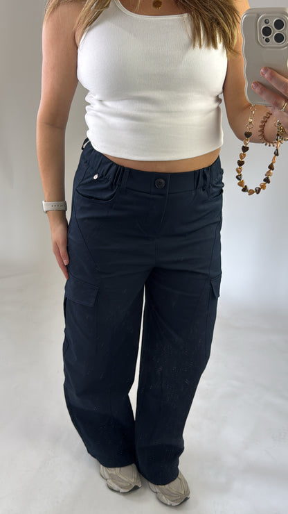 Alyna Cargo Broek Navy Ambika