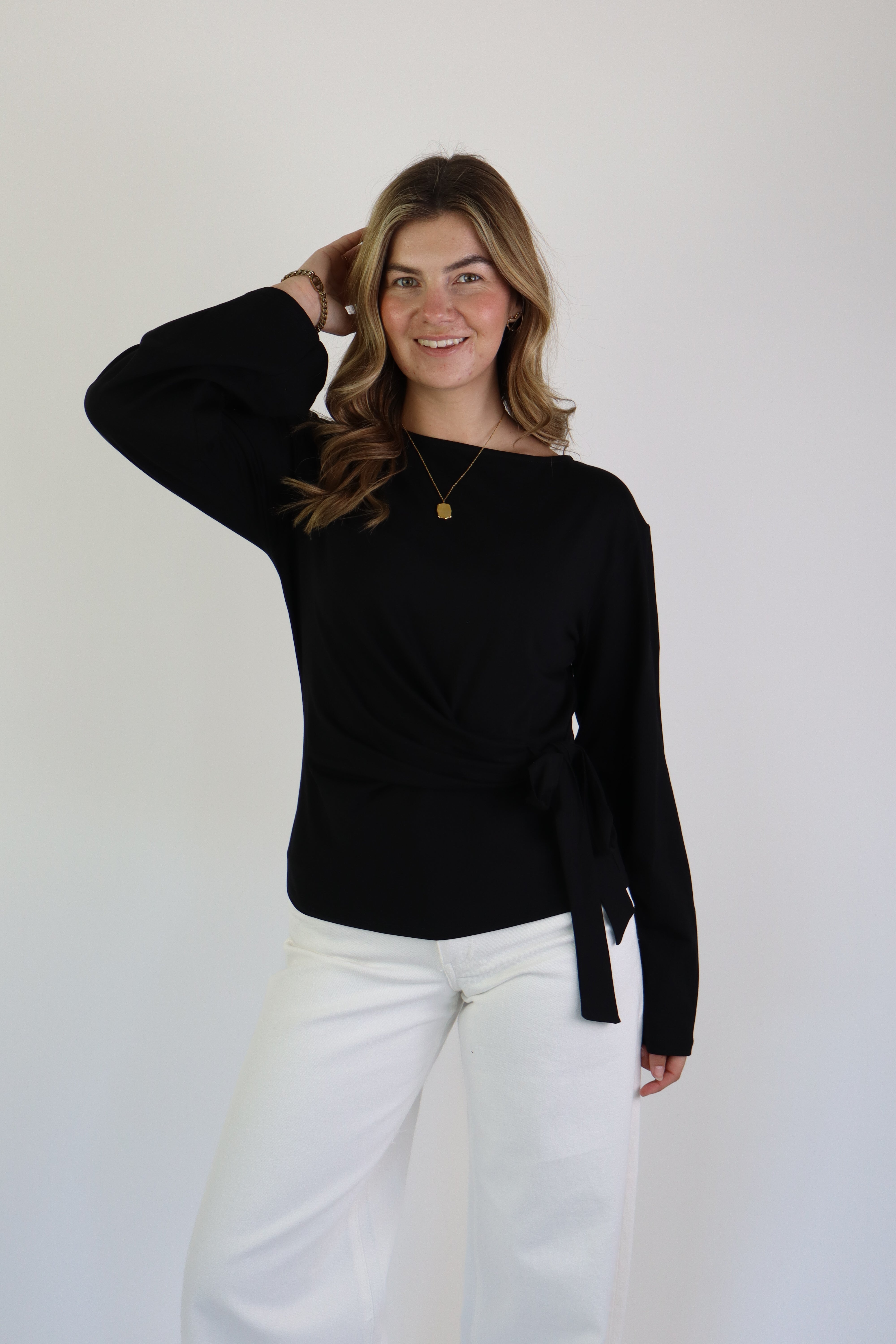 Yoëlle Long Sleeve Top Black