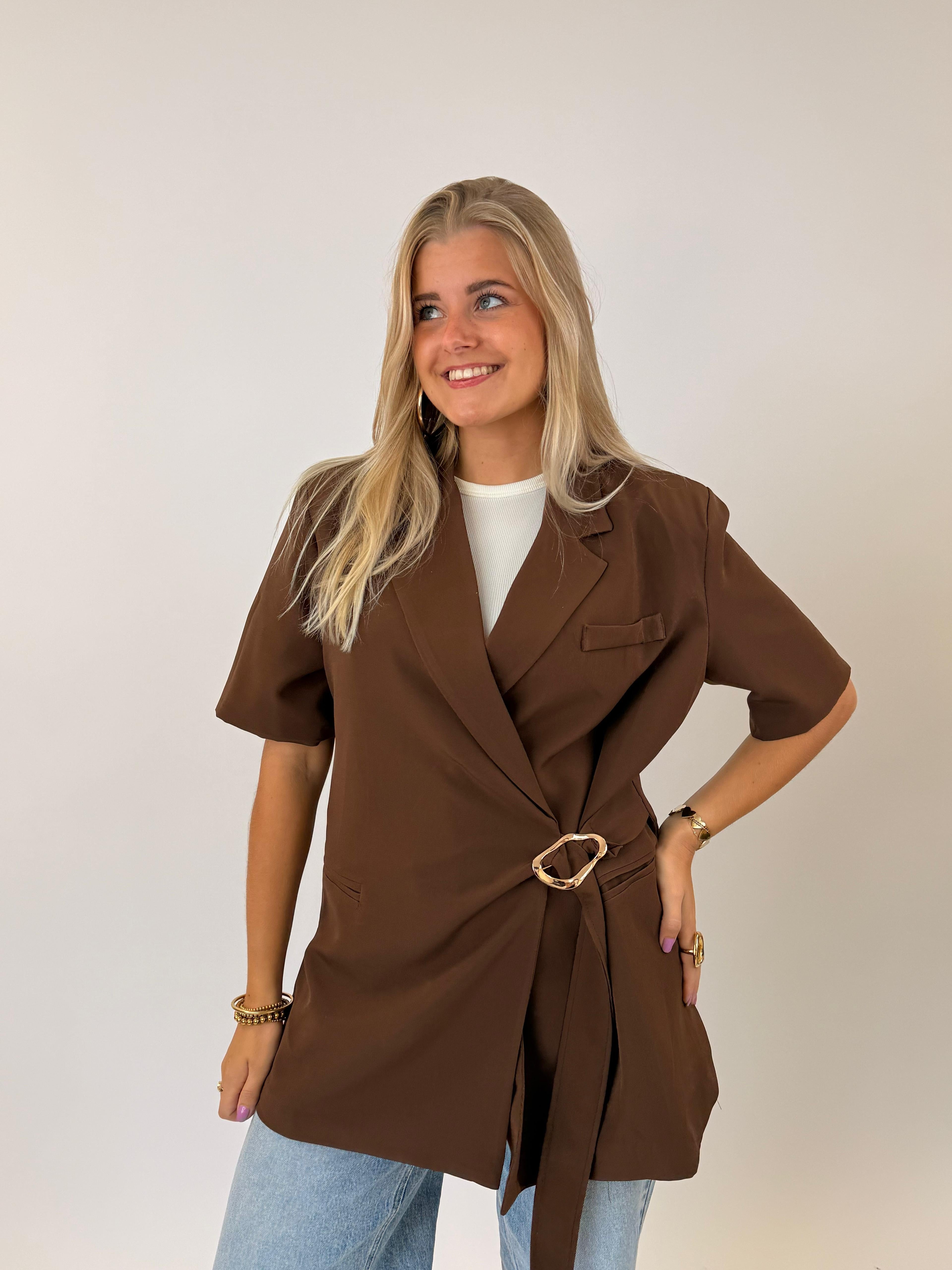 Loni Blazer Bruin