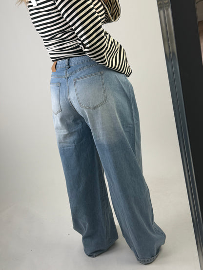 Floor Denim Jeans Light Blue